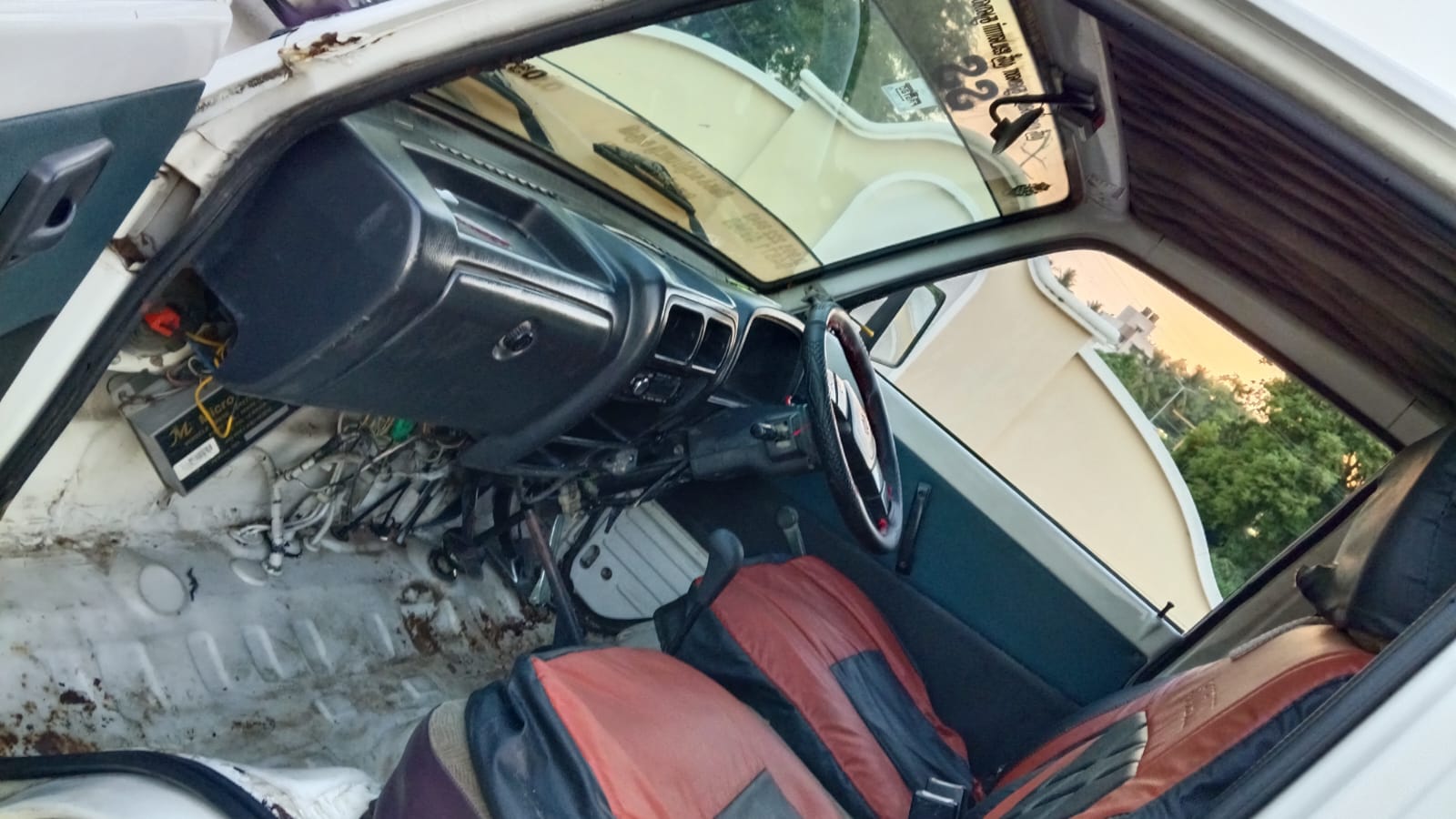 Maruti Suzuki Omni - Image 13