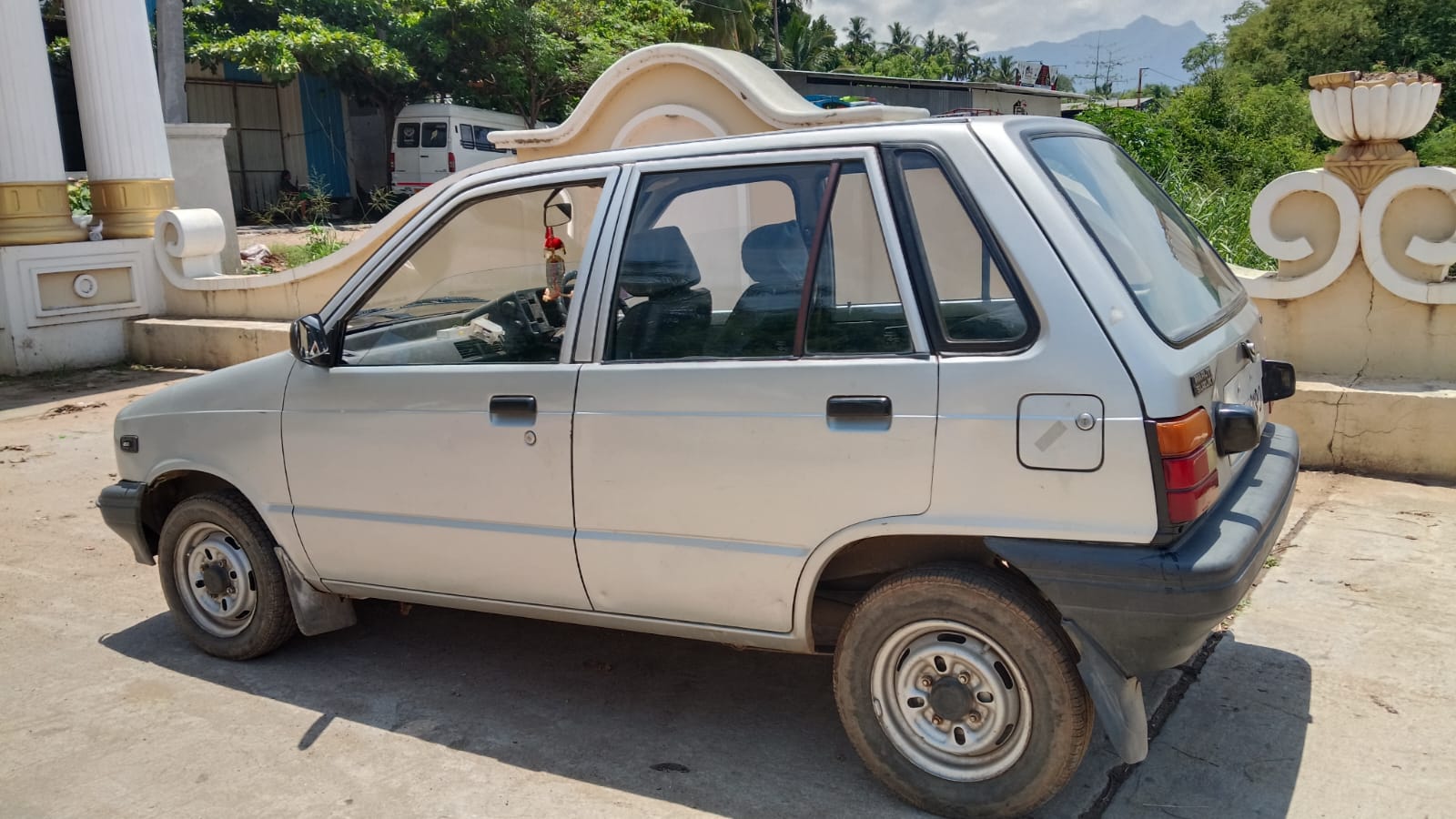Maruti Suzuki 800 - Image 5