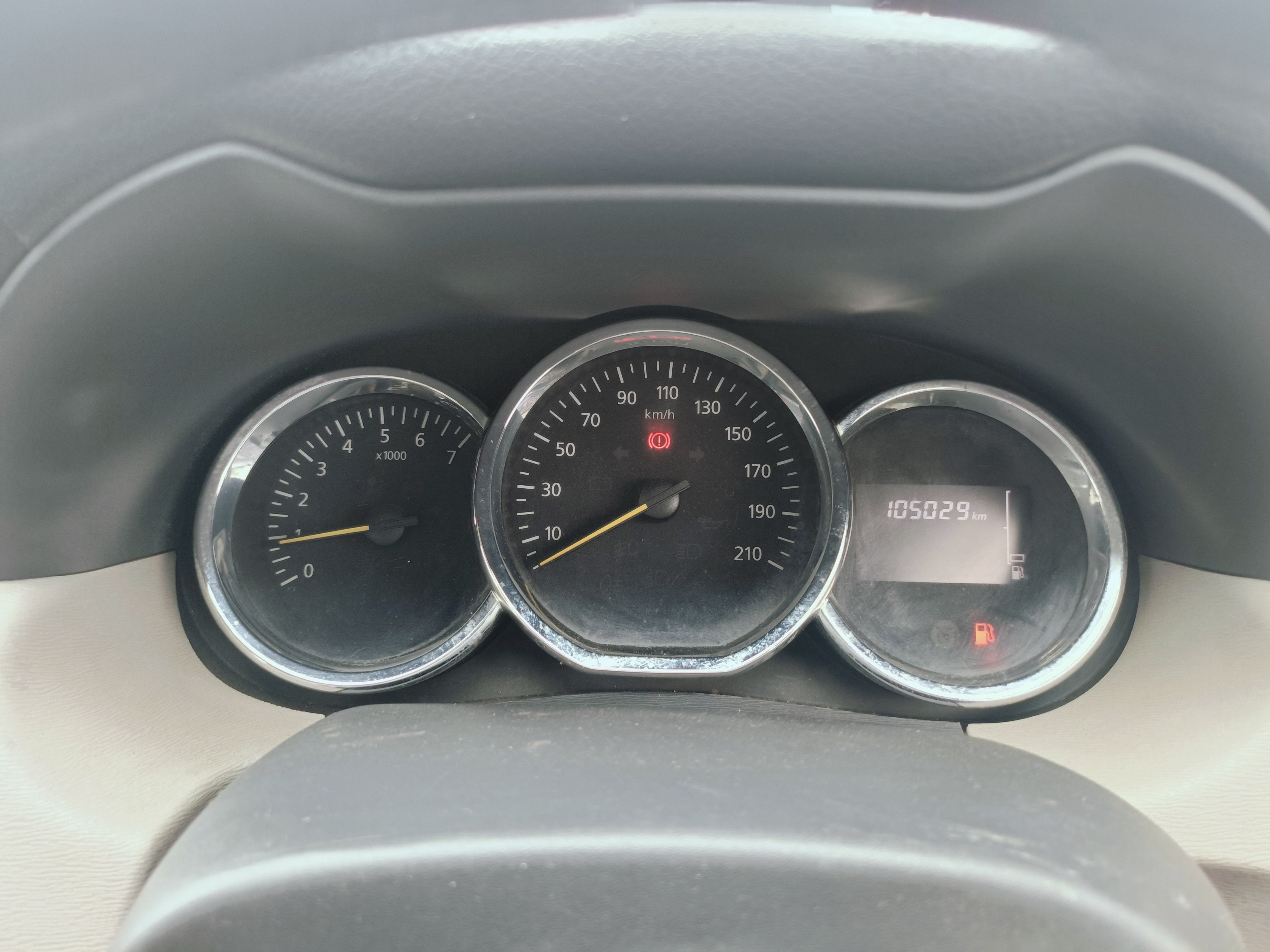Renault Duster - Image 7