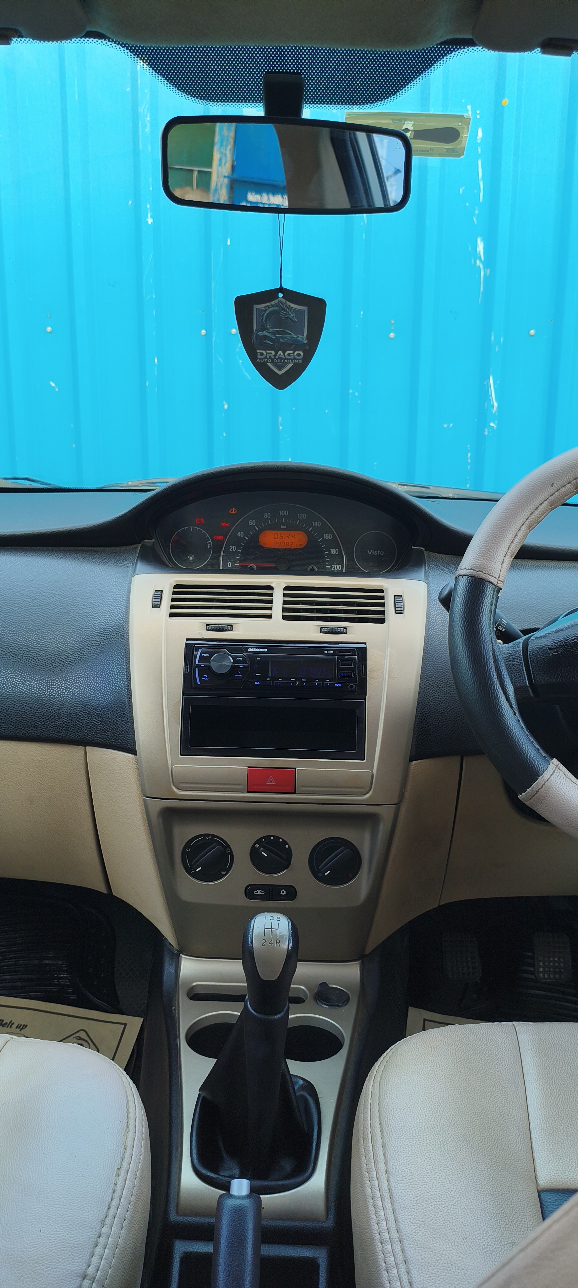Tata Indica Vista - Image 11