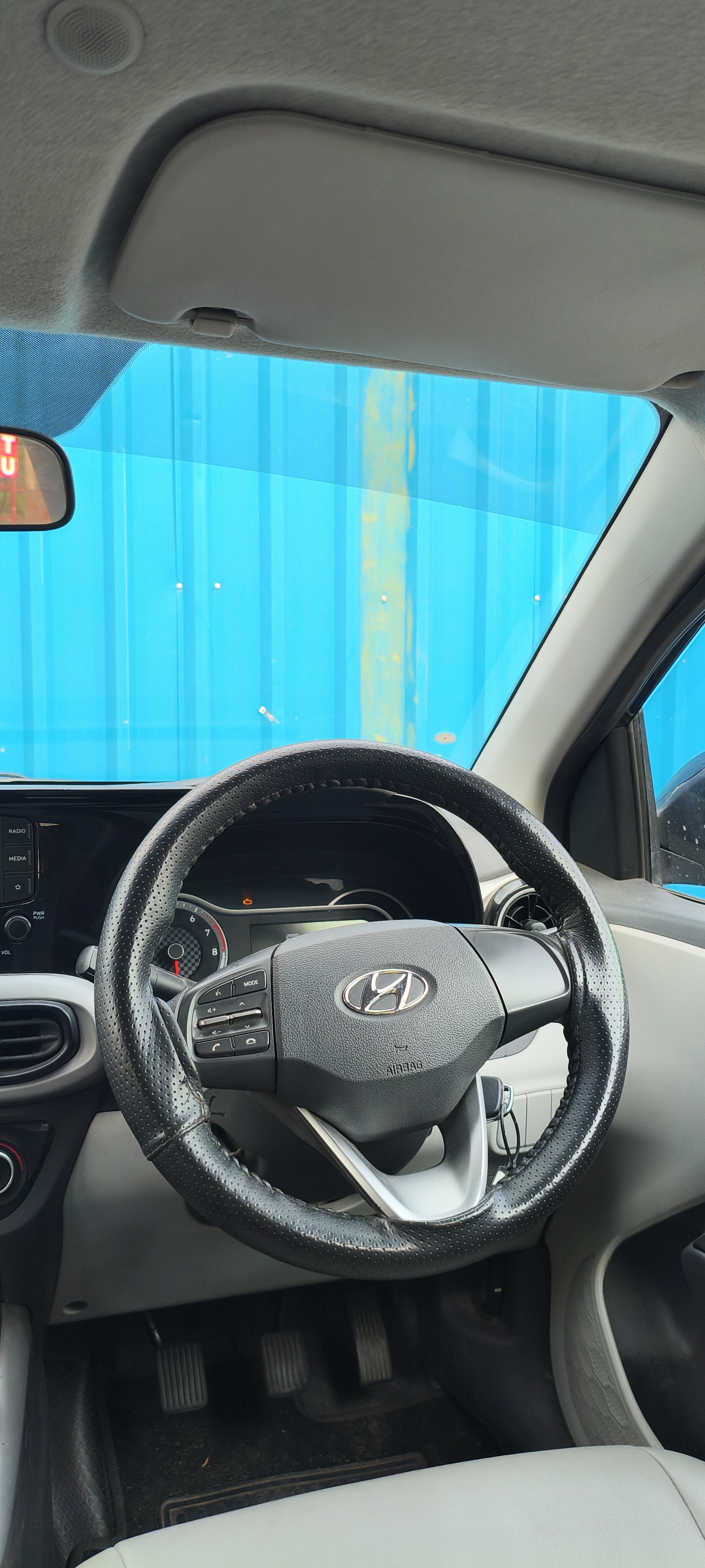 Hyundai Grand I10 - Image 10