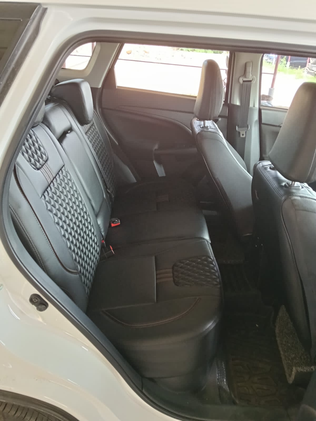 Maruti Suzuki Brezza - Image 3