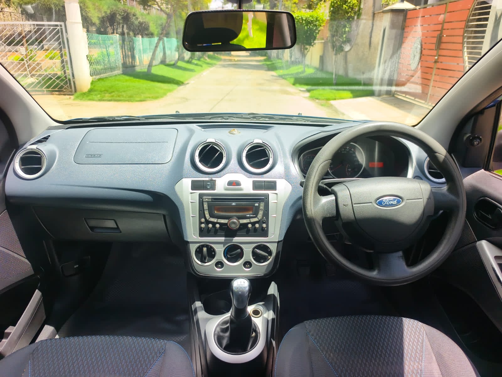 Ford Figo - Image 4