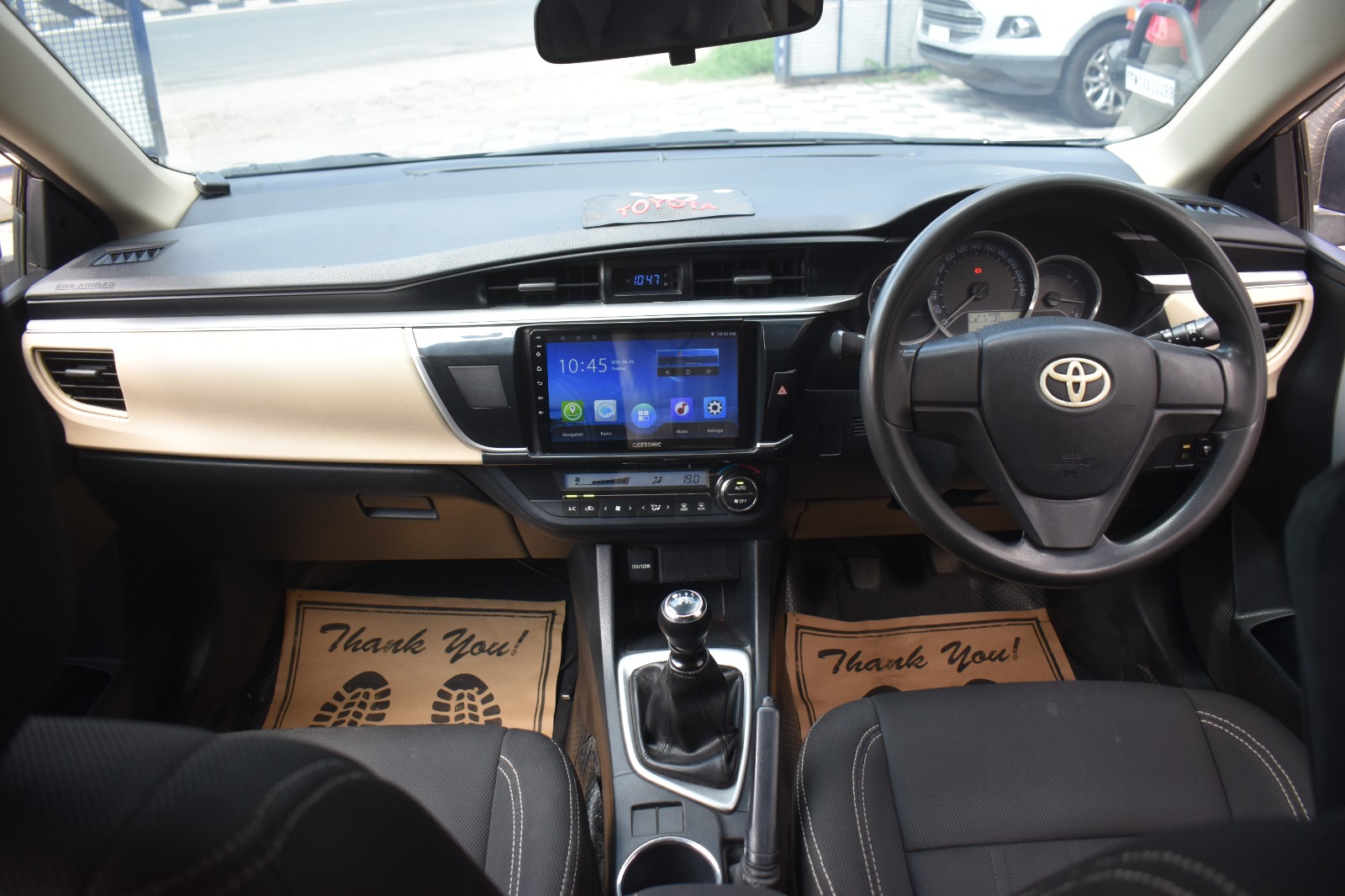 Toyota Corolla Altis - Image 7