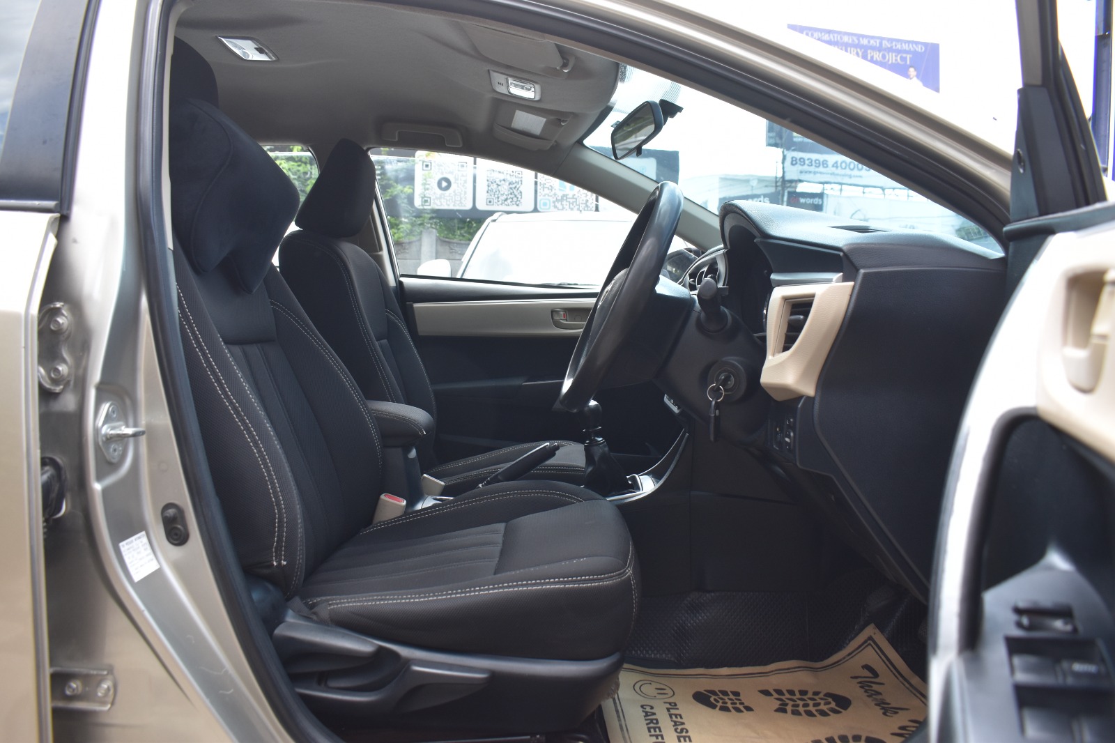 Toyota Corolla Altis - Image 6