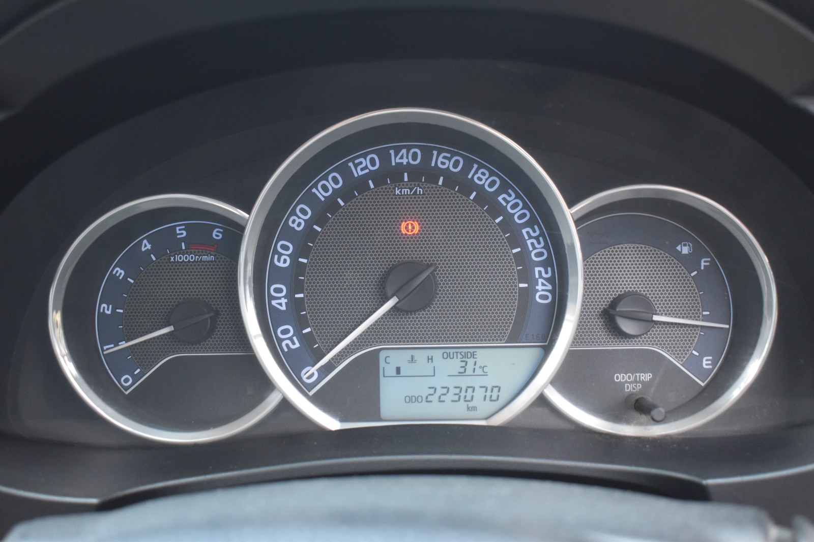 Toyota Corolla Altis - Image 8
