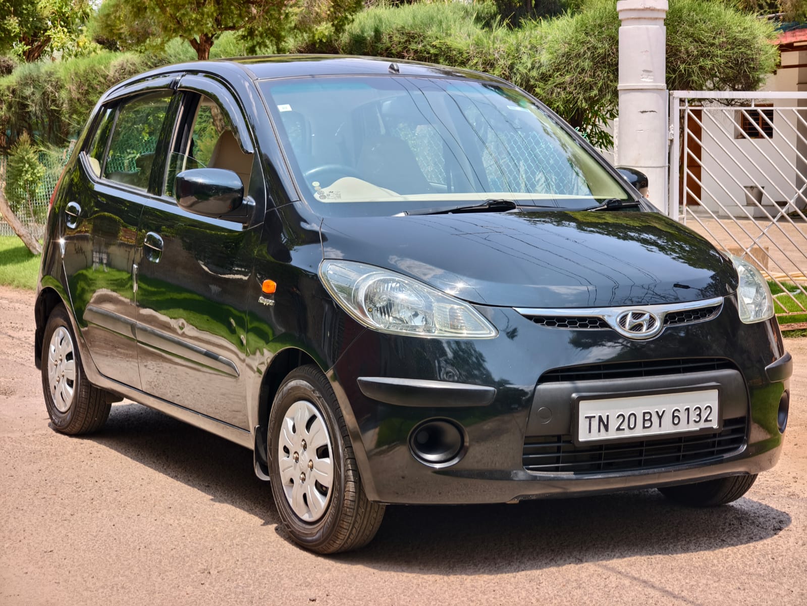 Hyundai i10 - Image 2