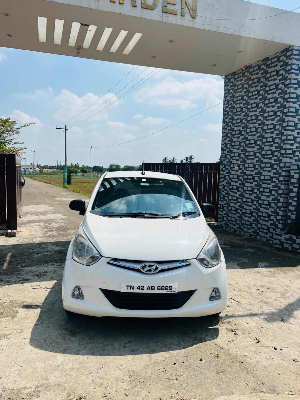 Hyundai Eon