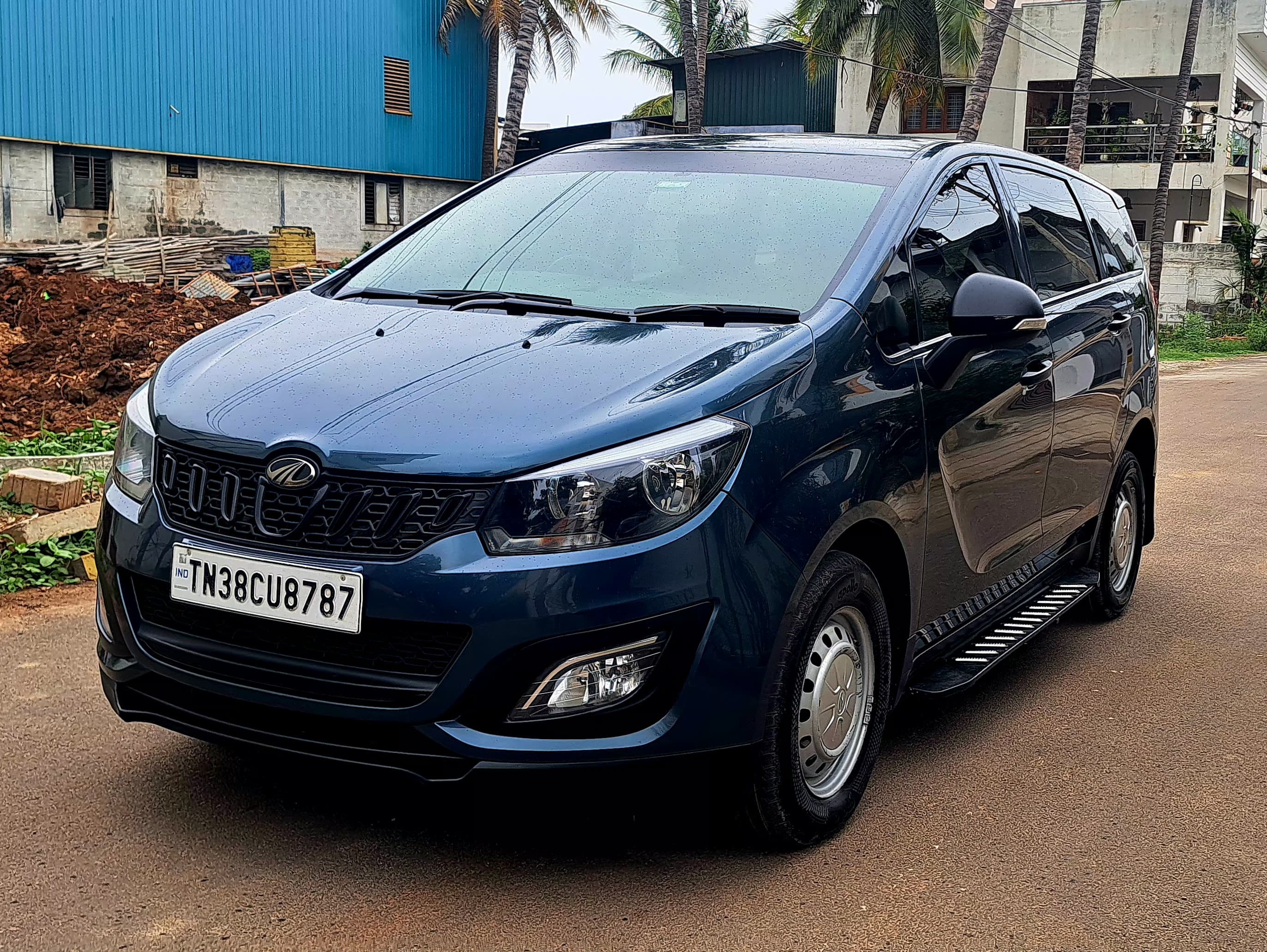 Mahindra Marazzo - Image 5