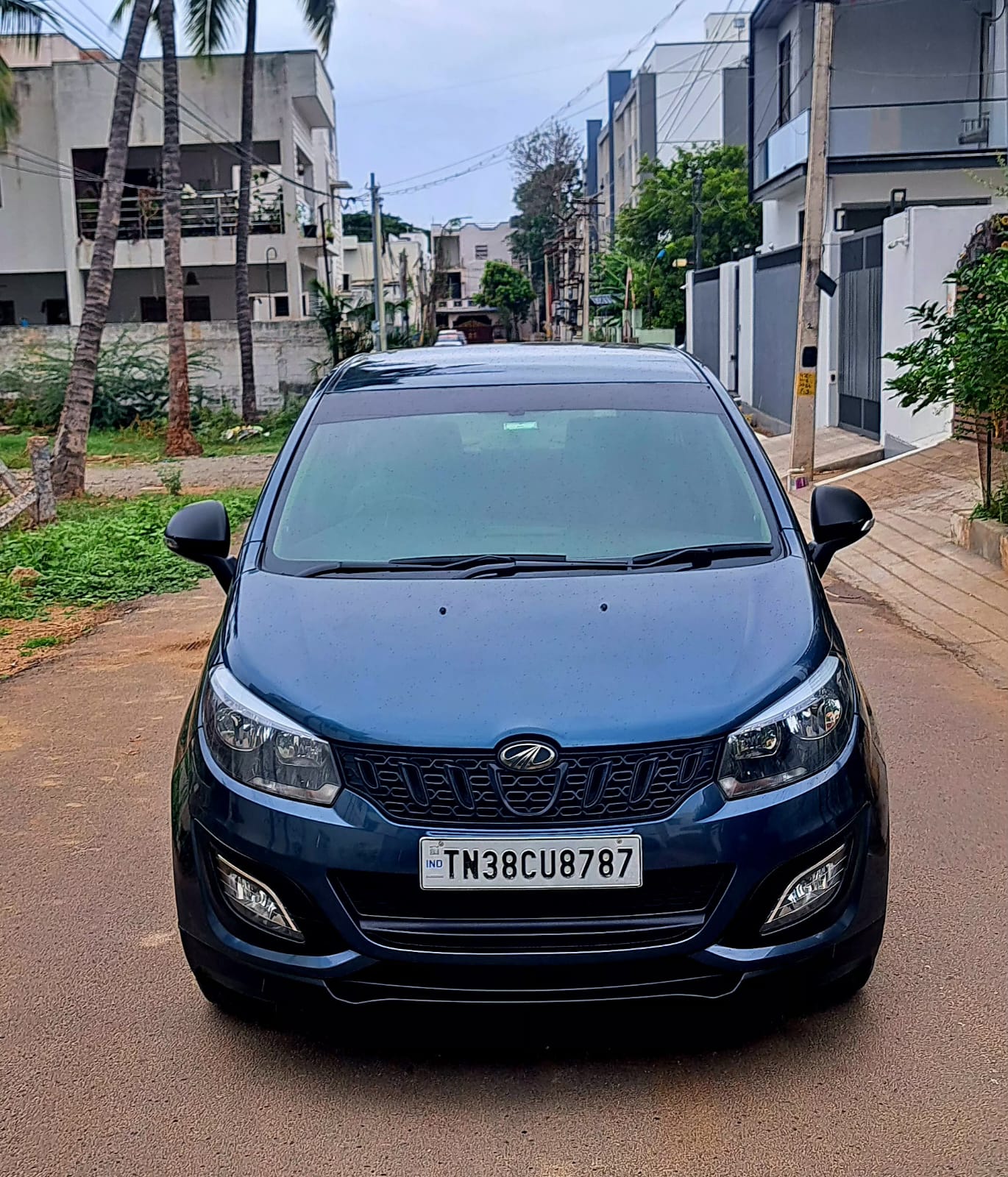 Mahindra Marazzo