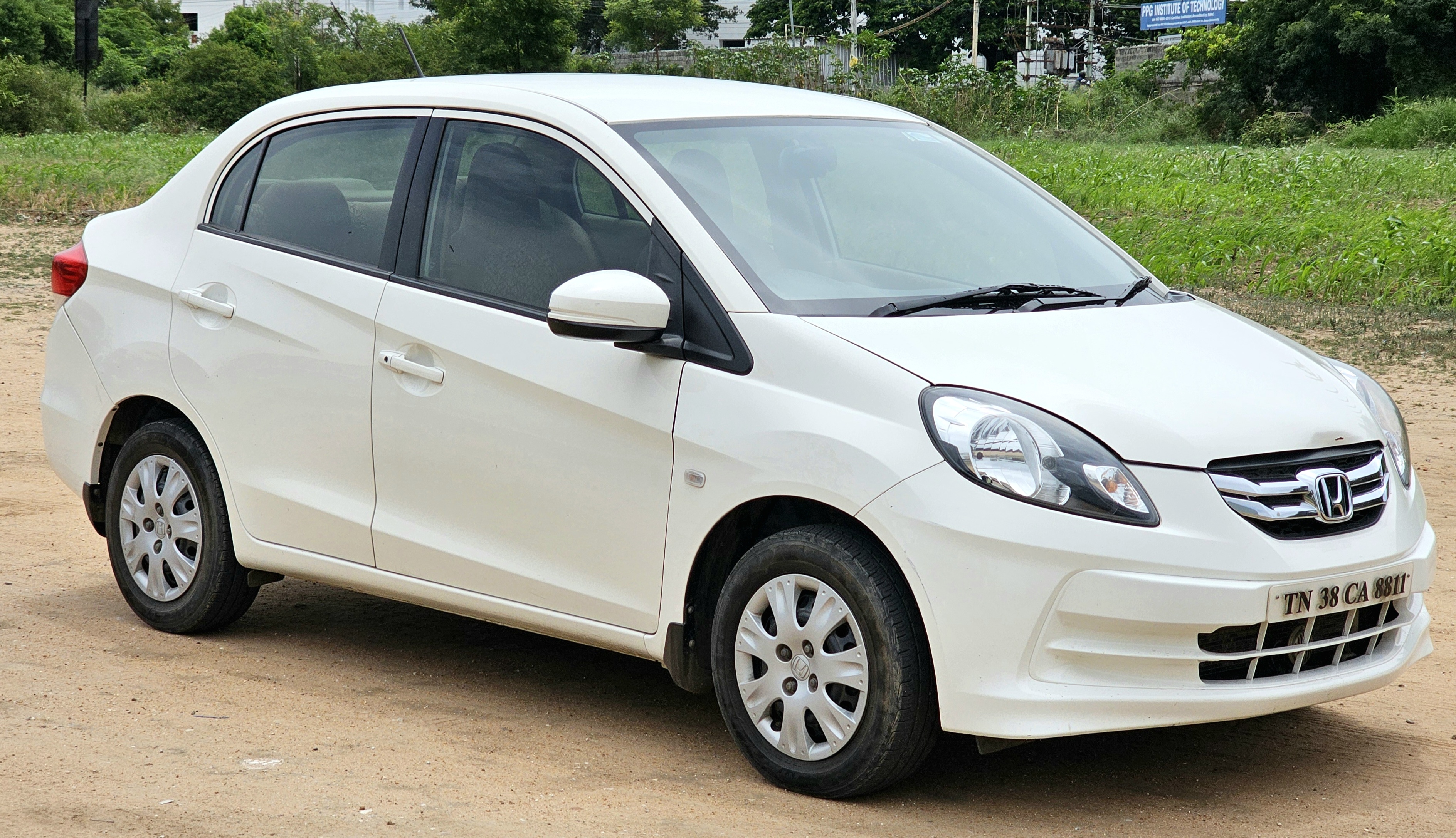 Honda Amaze - Image 3