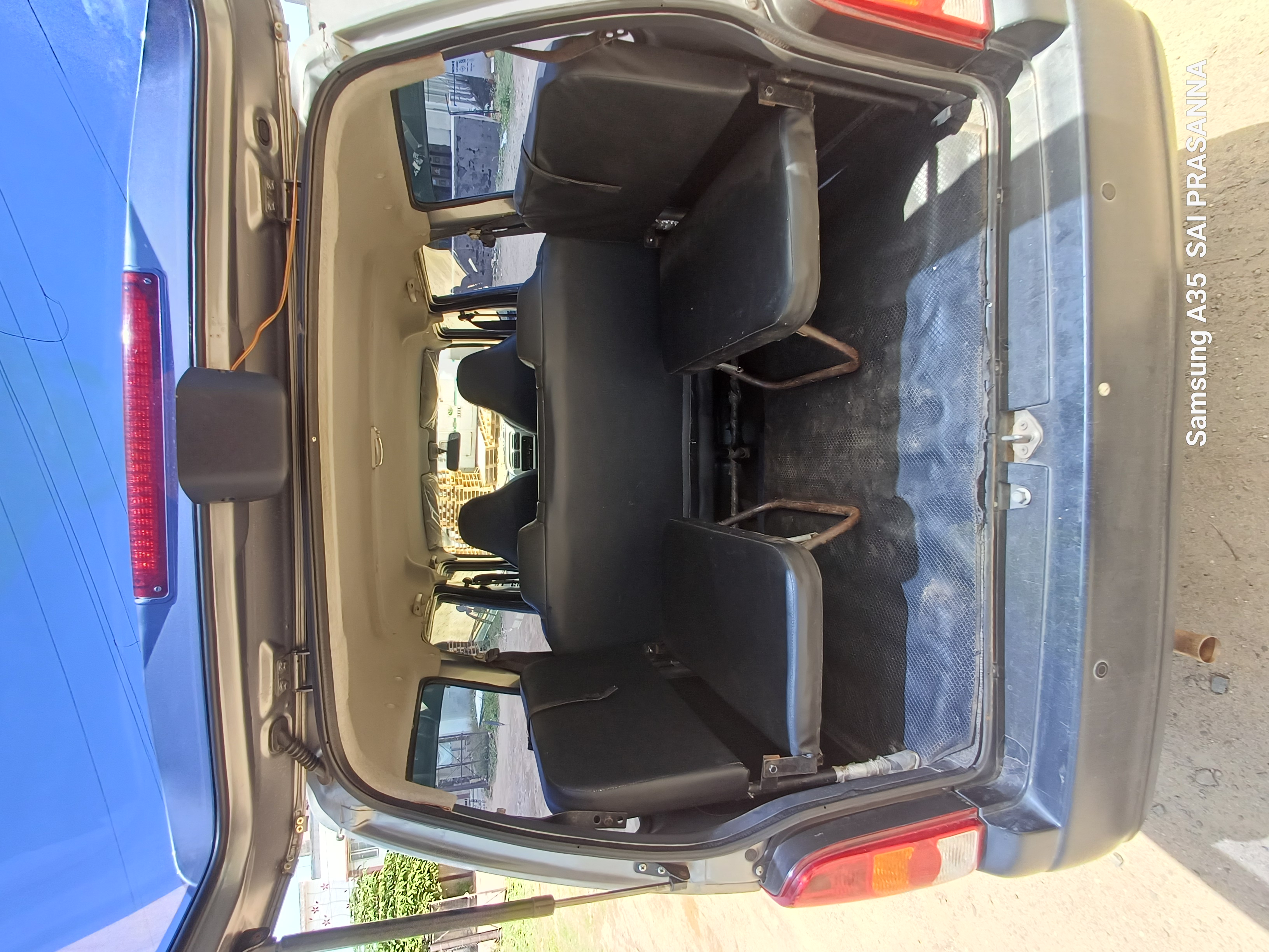 Maruti Suzuki Eeco - Image 10