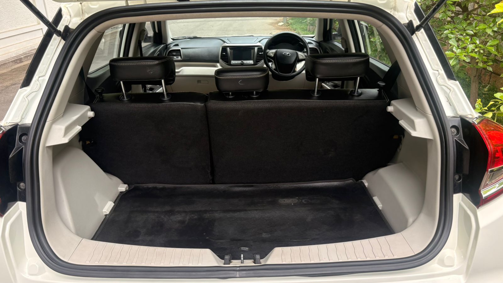 Mahindra XUV300 - Image 9