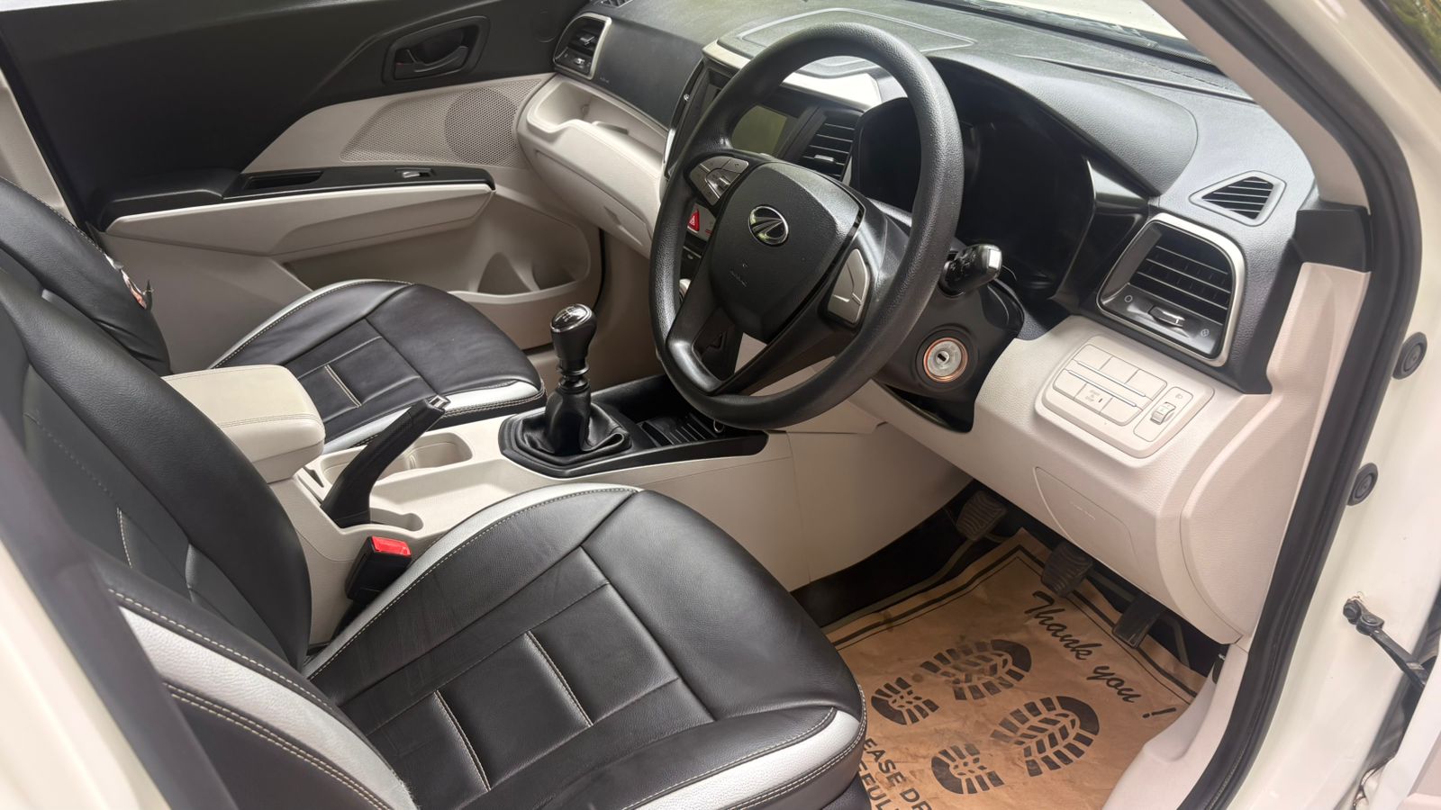 Mahindra XUV300 - Image 7