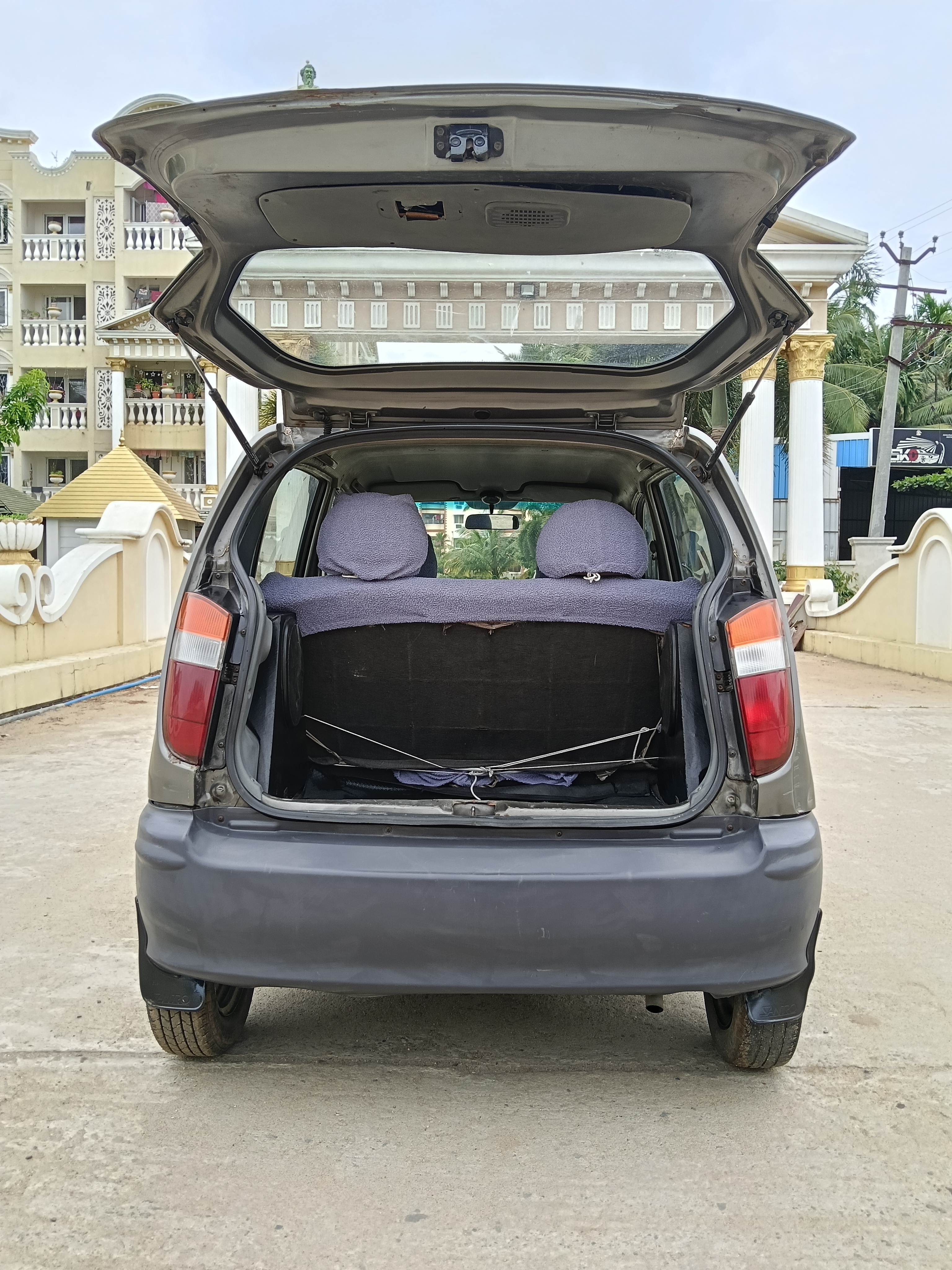 Hyundai Santro - Image 12