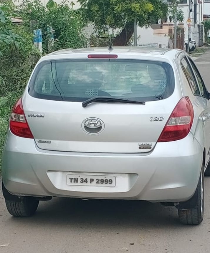 Hyundai i20 - Image 2