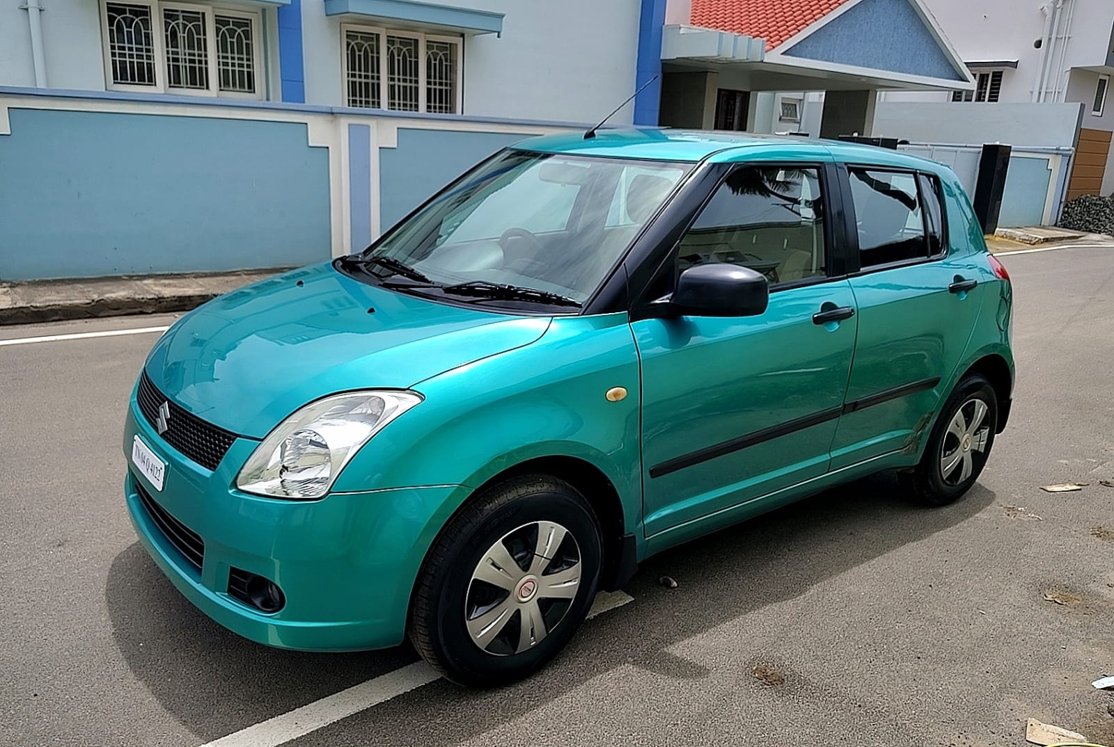 Maruti Suzuki Swift - Image 3