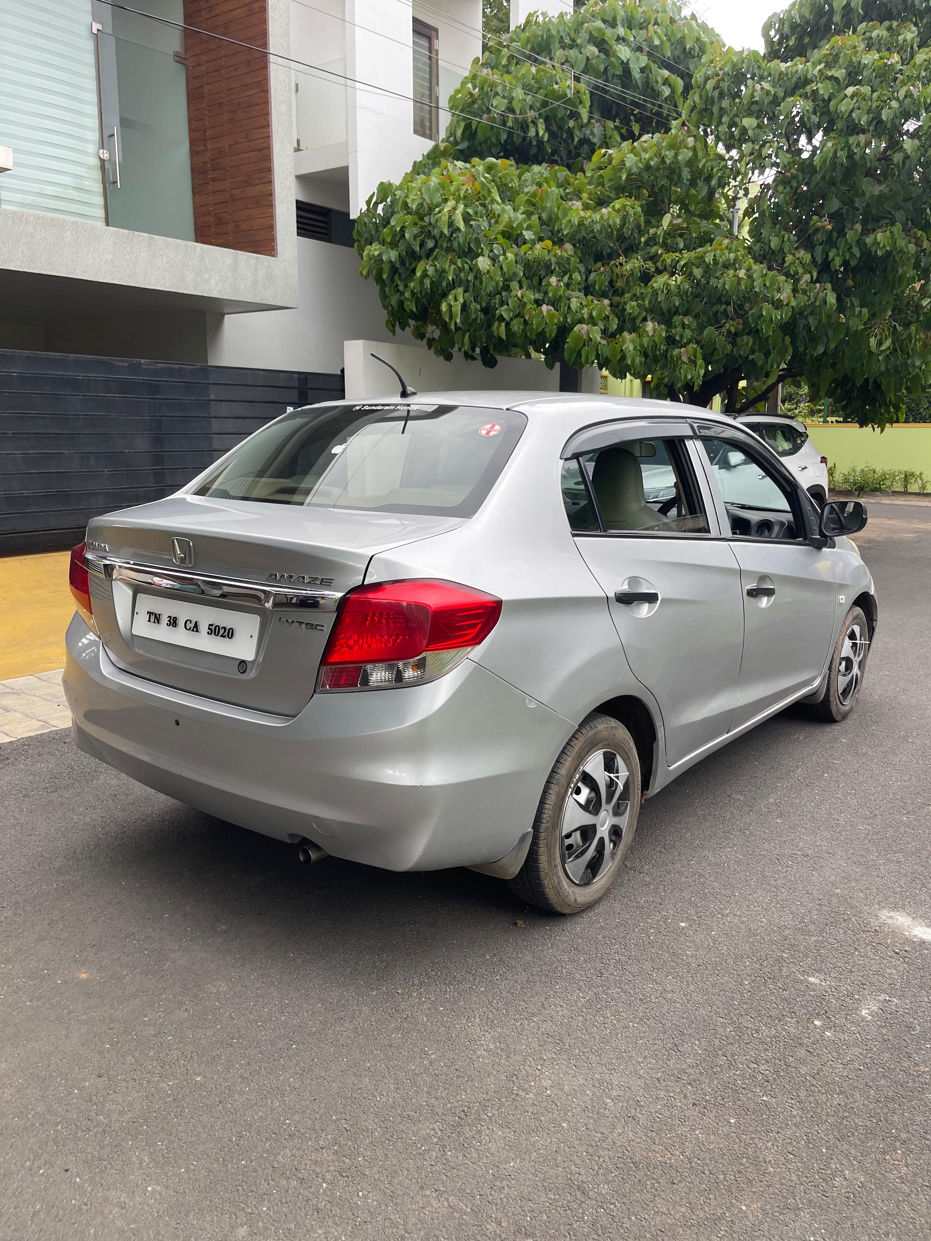 Honda Amaze - Image 3
