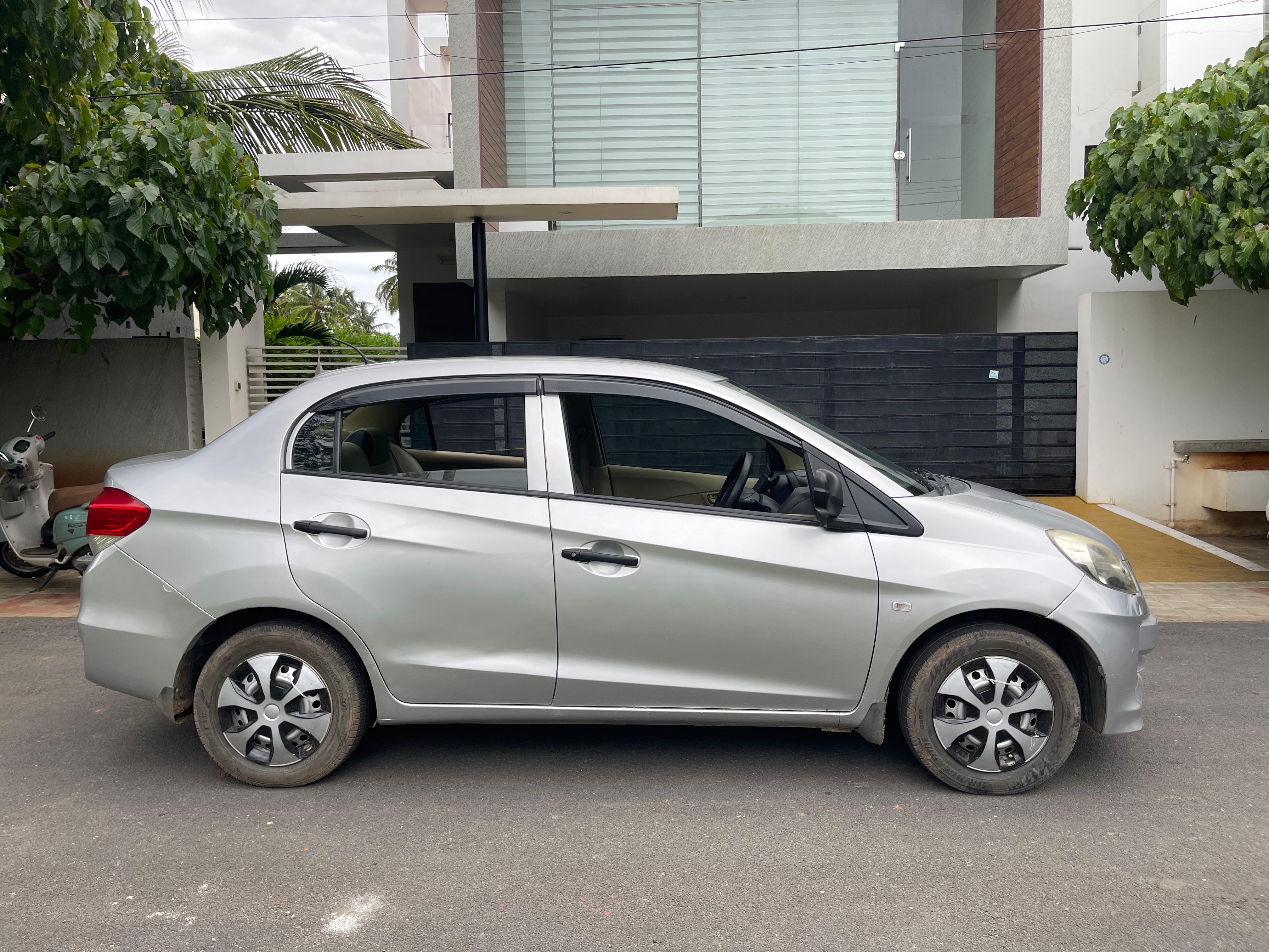 Honda Amaze - Image 4