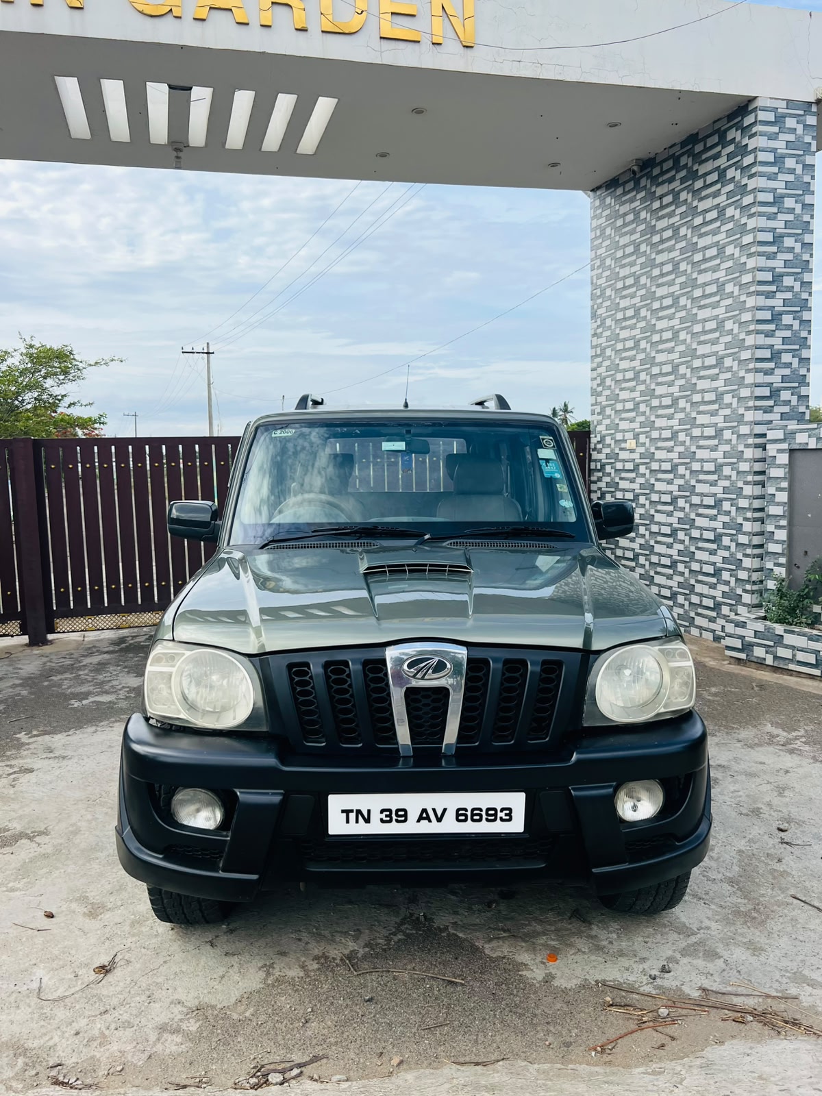 Mahindra Scorpio