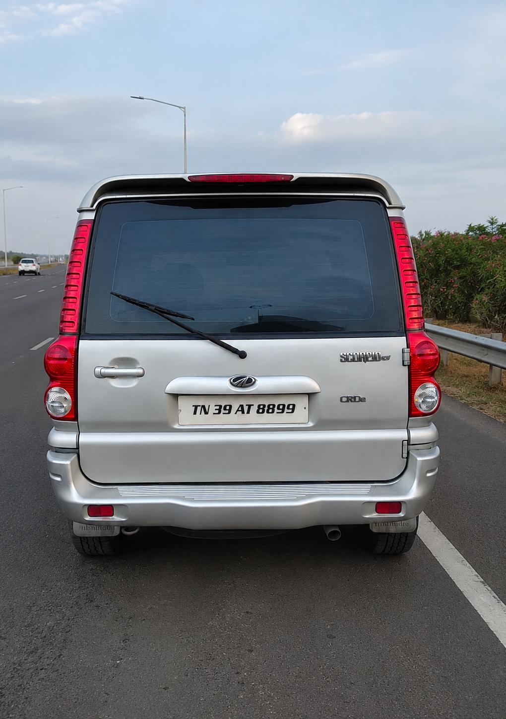 Mahindra Scorpio - Image 5
