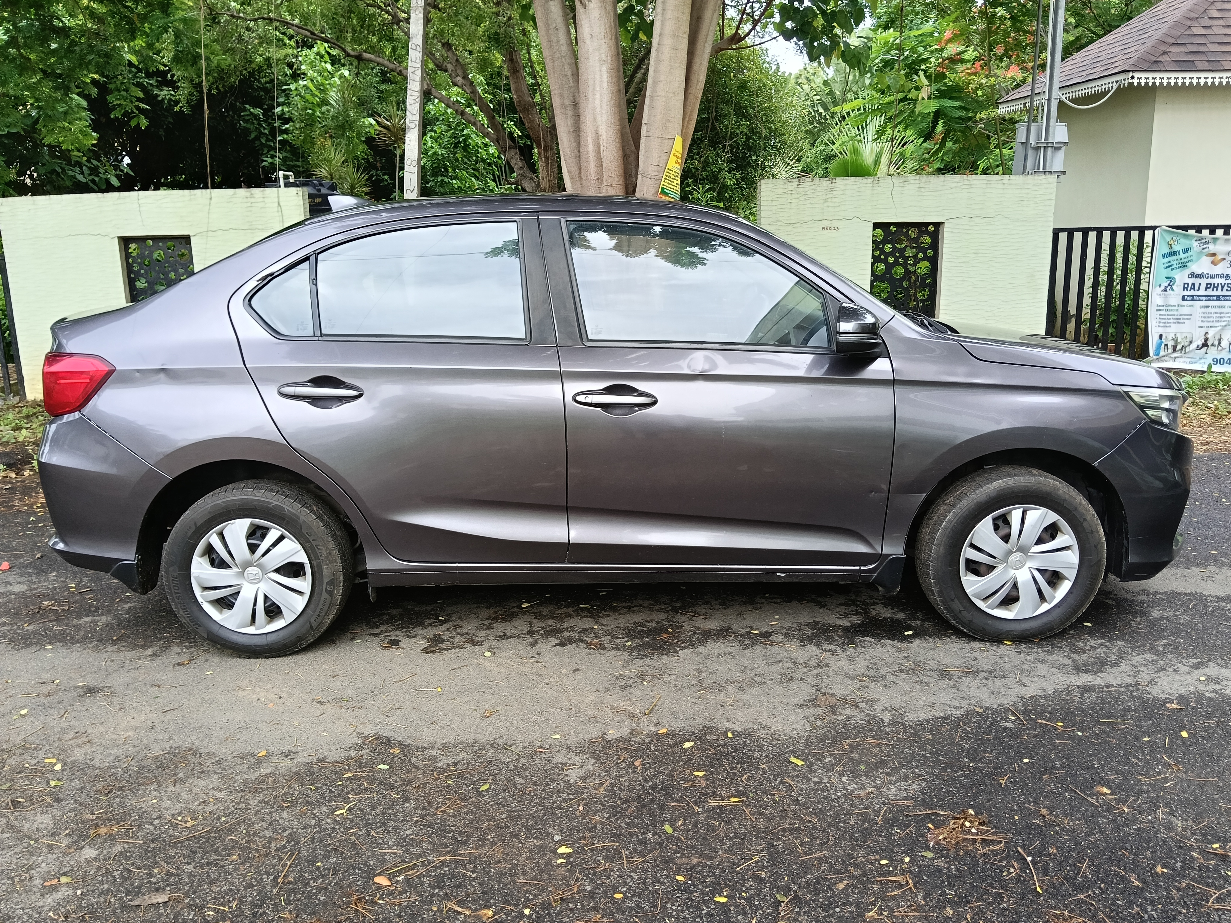 Honda Amaze - Image 3