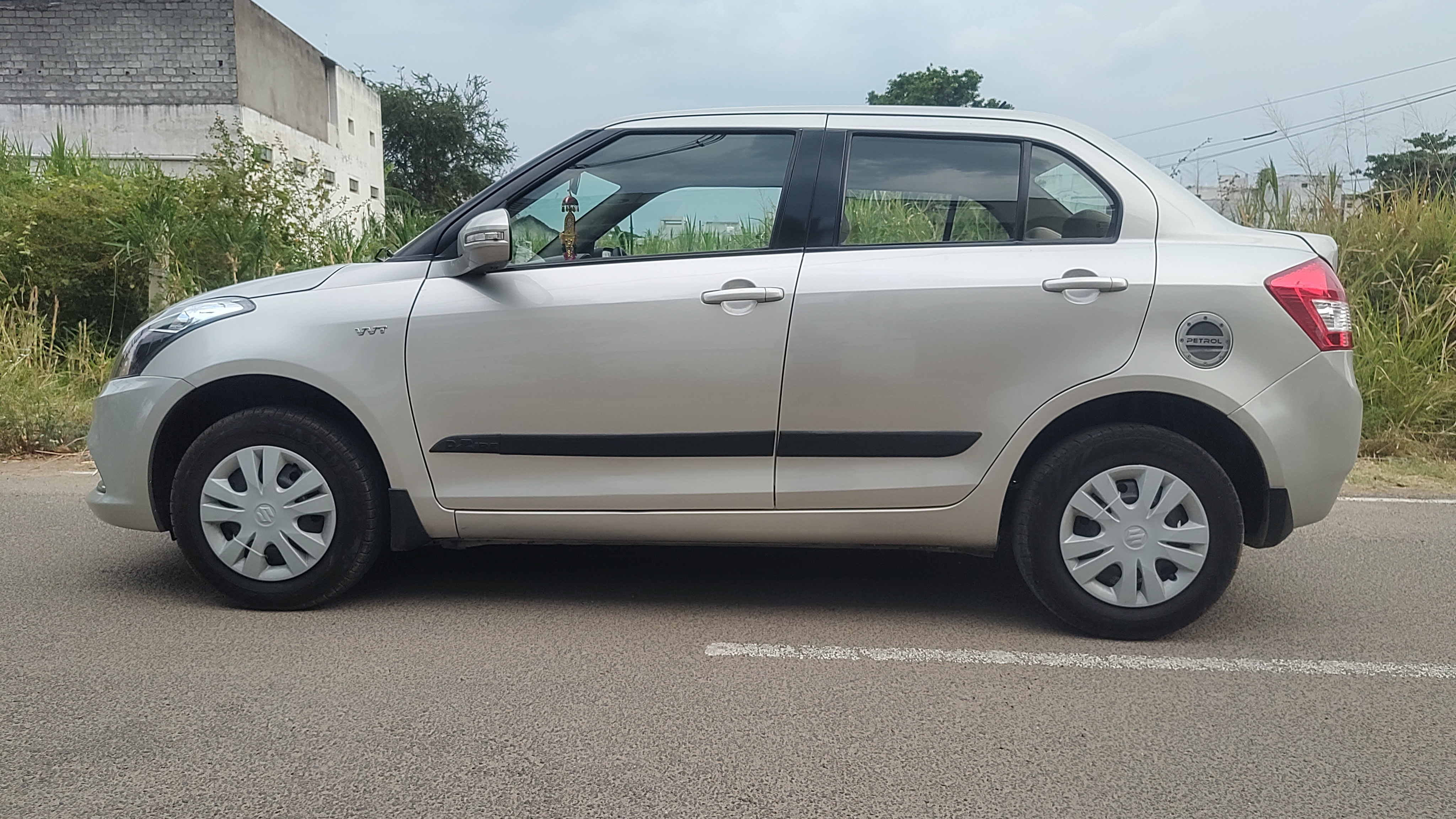 Maruti Suzuki Swift dzire