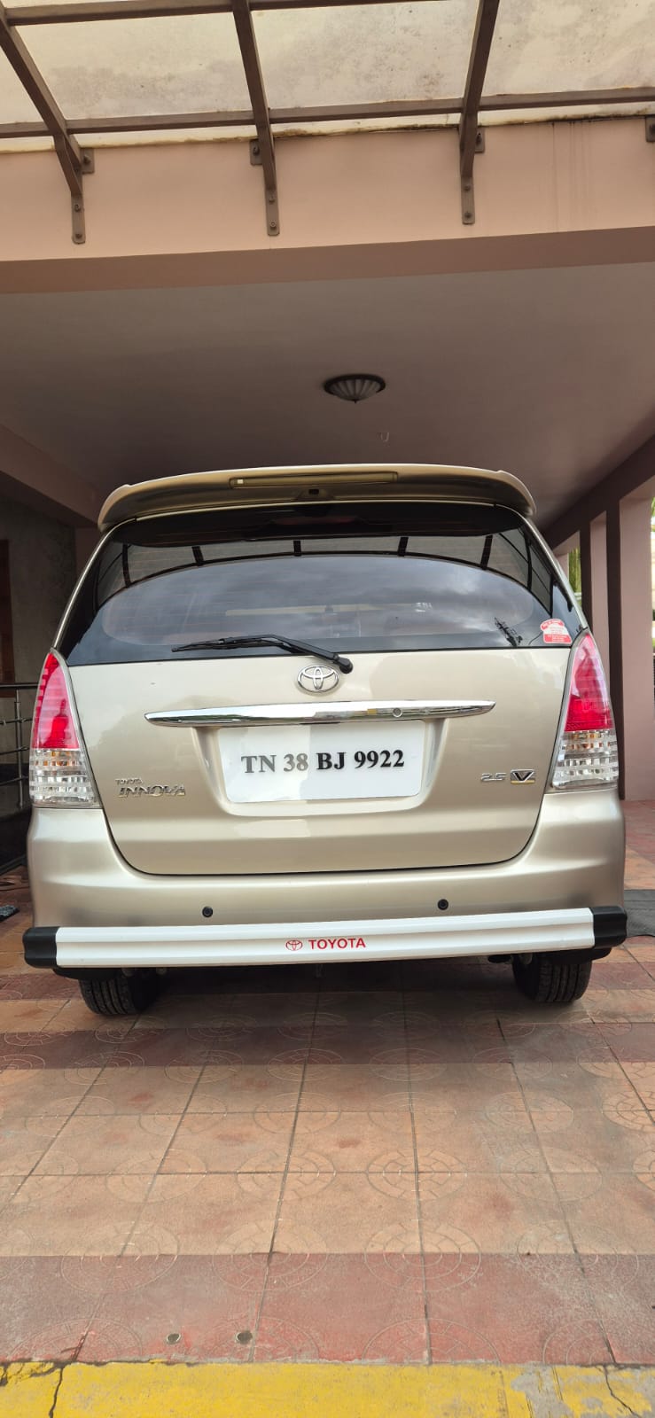 Toyota Innova