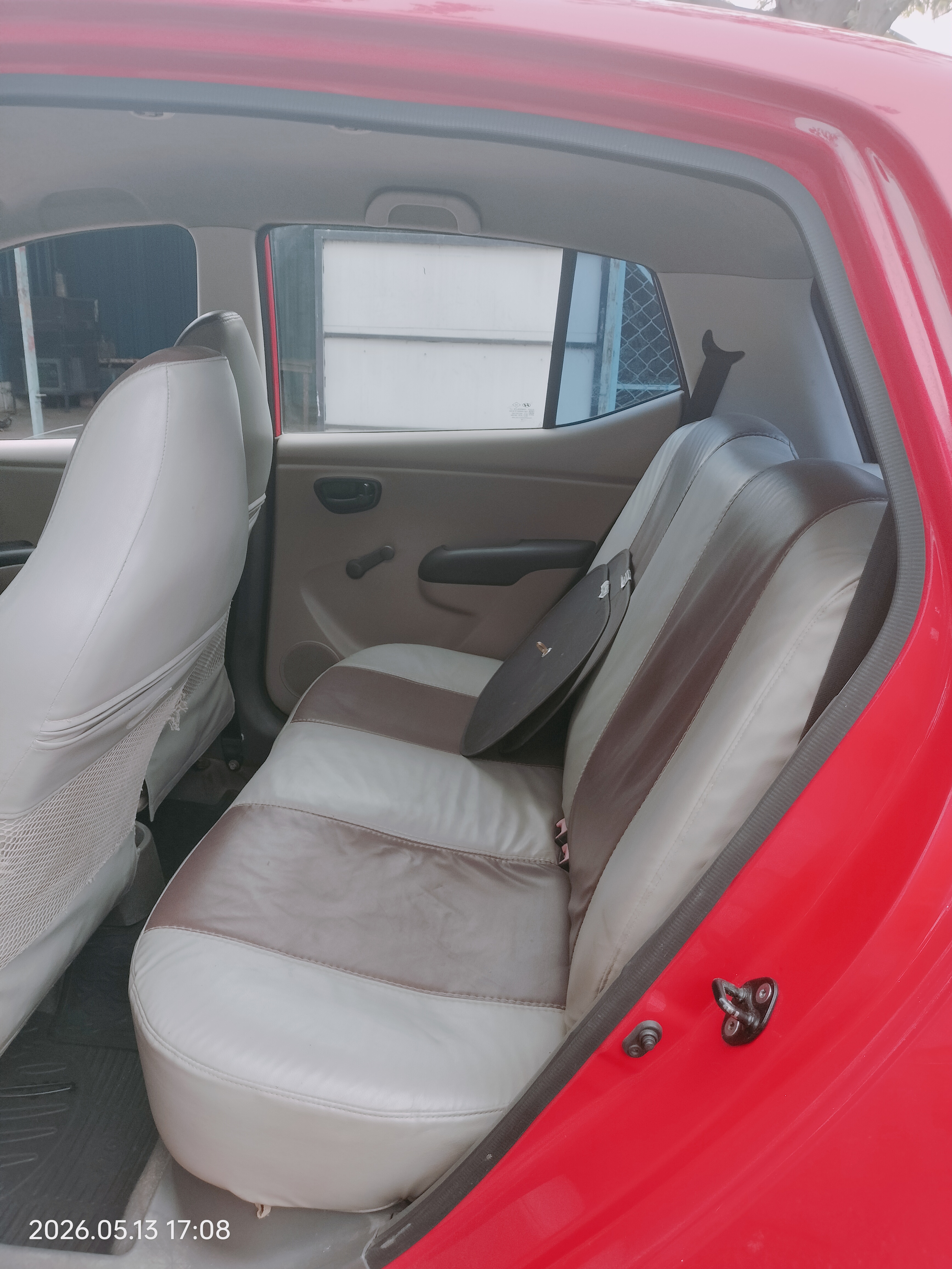 Hyundai i10 - Image 9