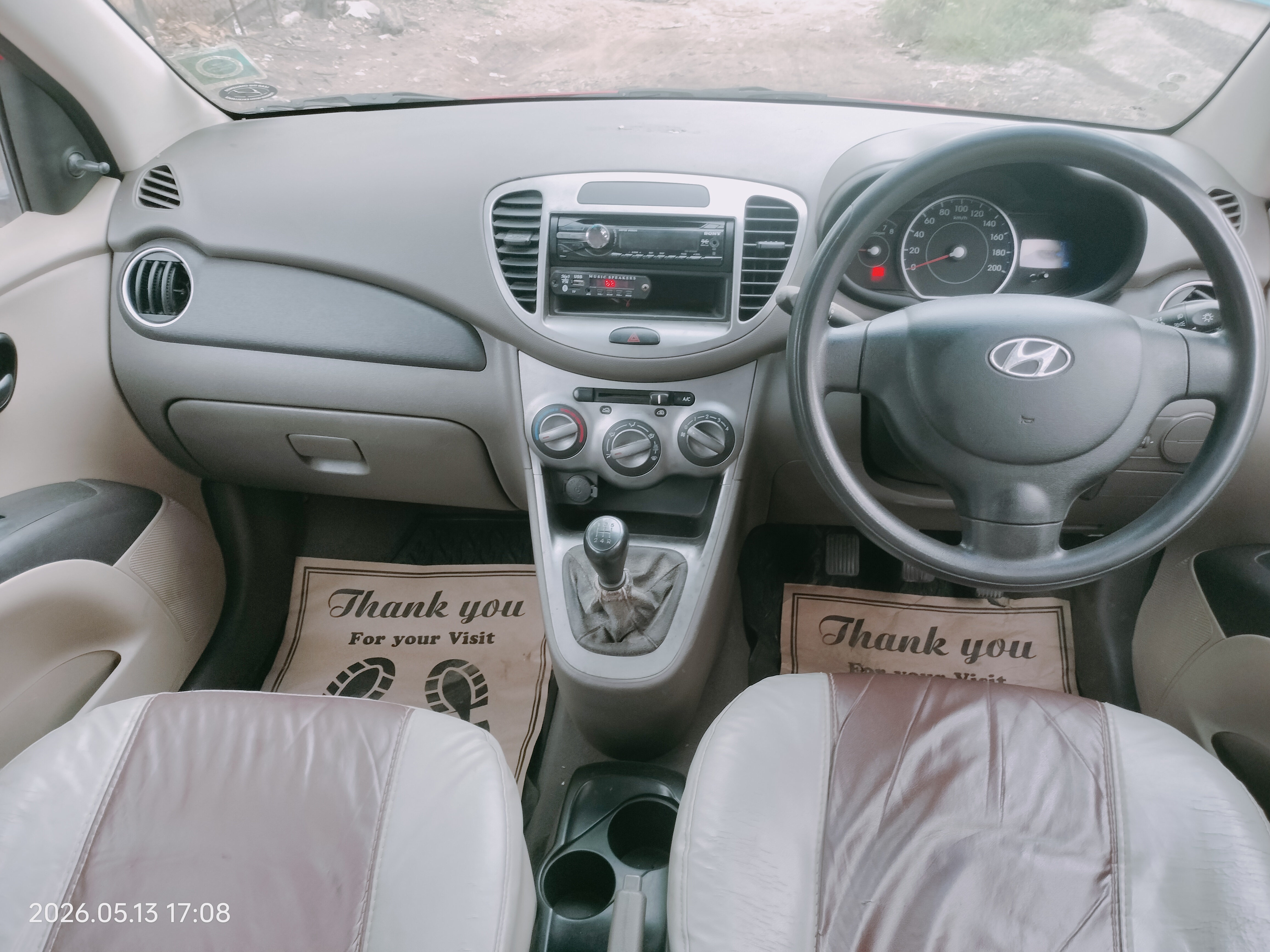 Hyundai i10 - Image 10