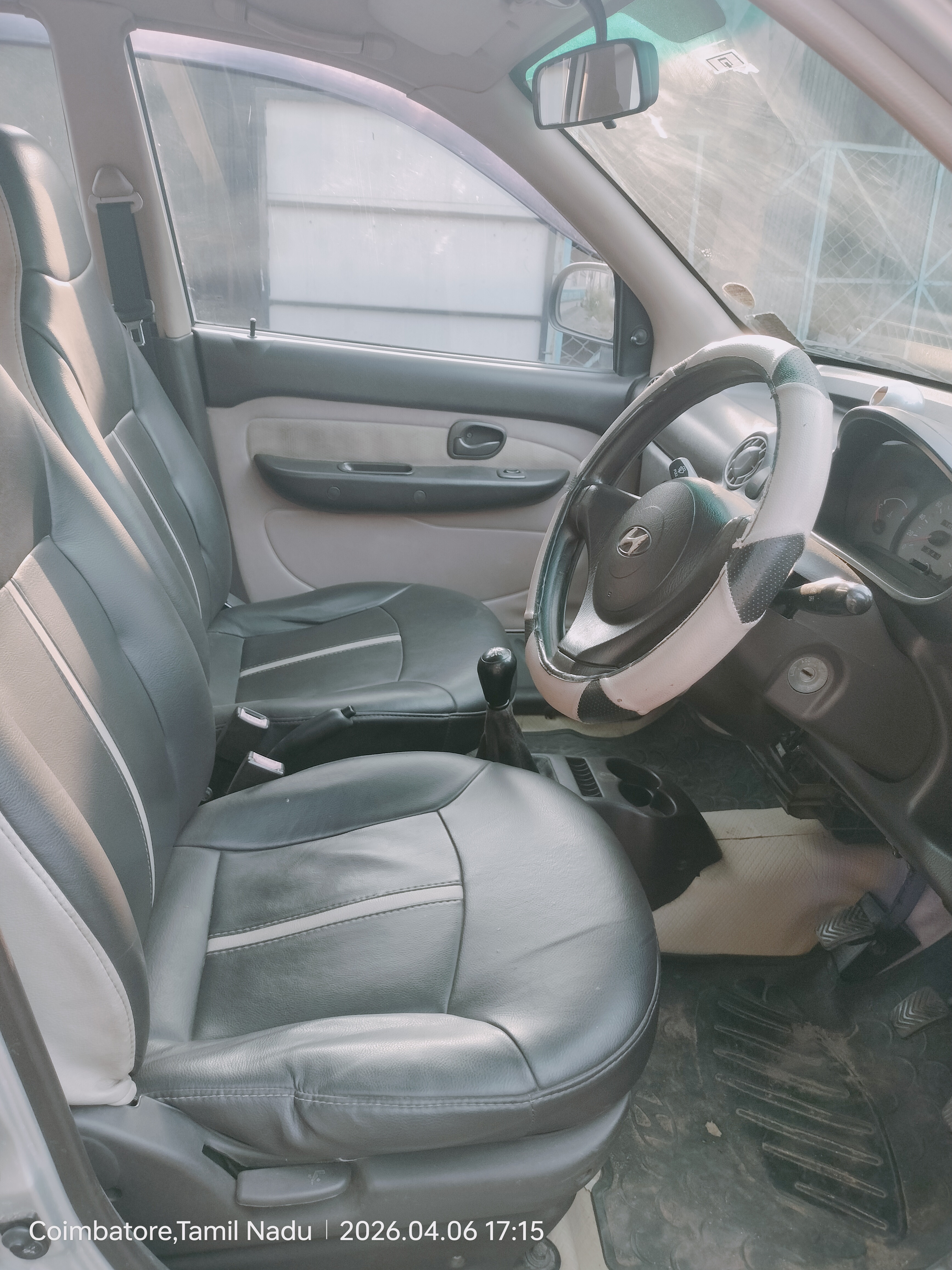 Hyundai Santro - Image 10