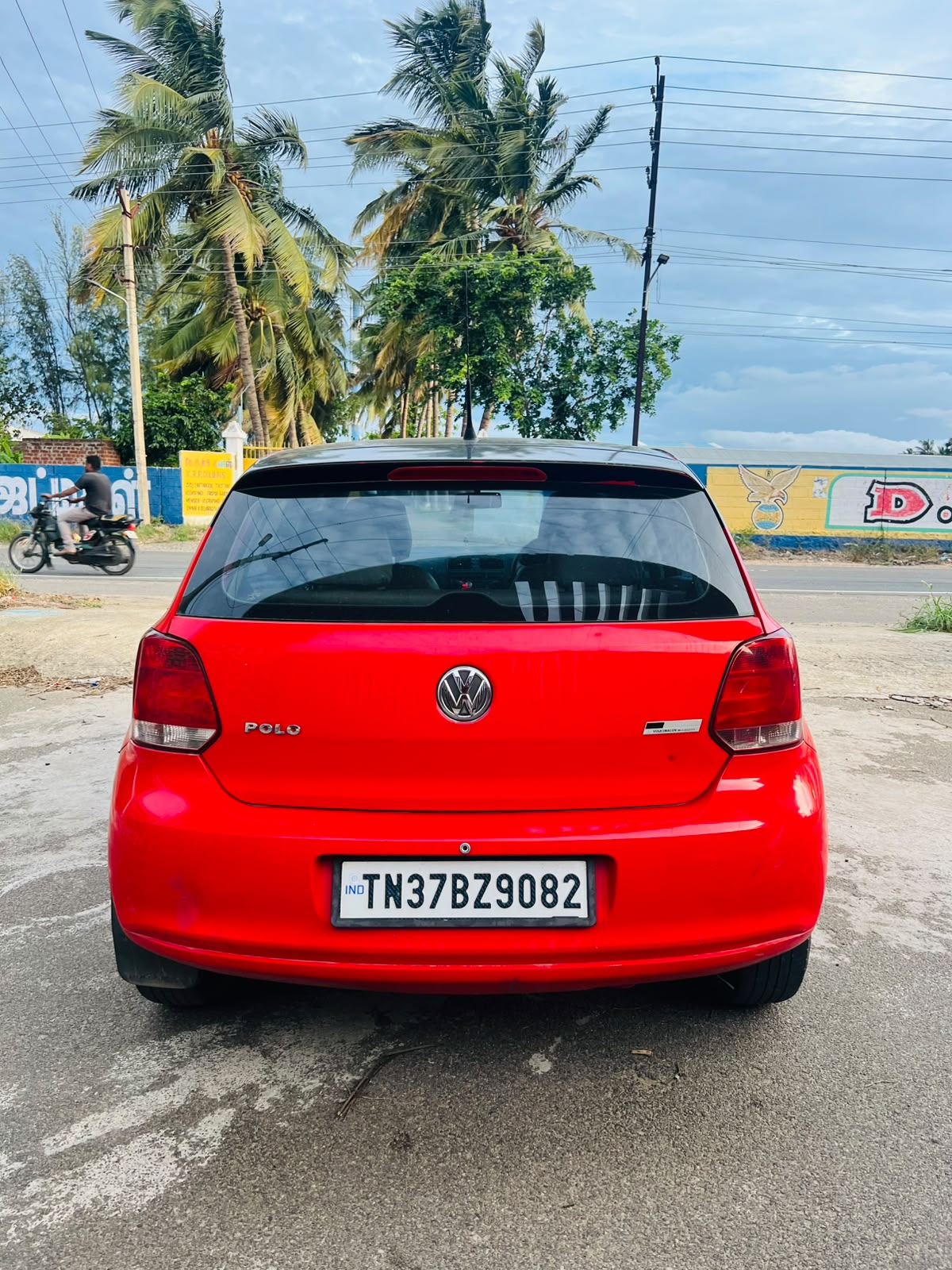 Volkswagen Polo - Image 11