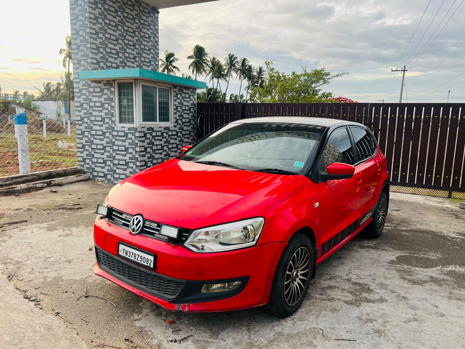Volkswagen Polo - Image 2