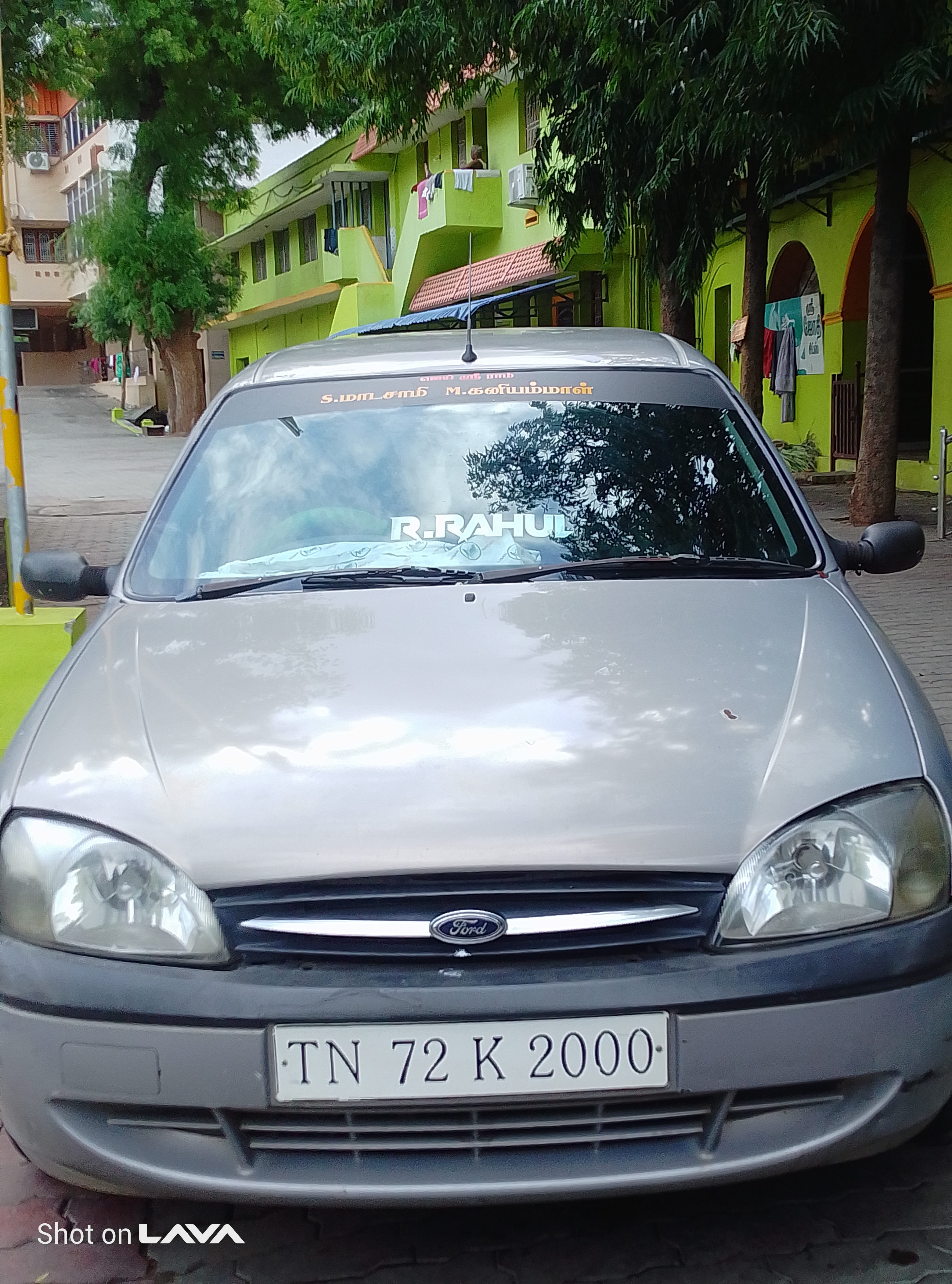 Ford Ikon