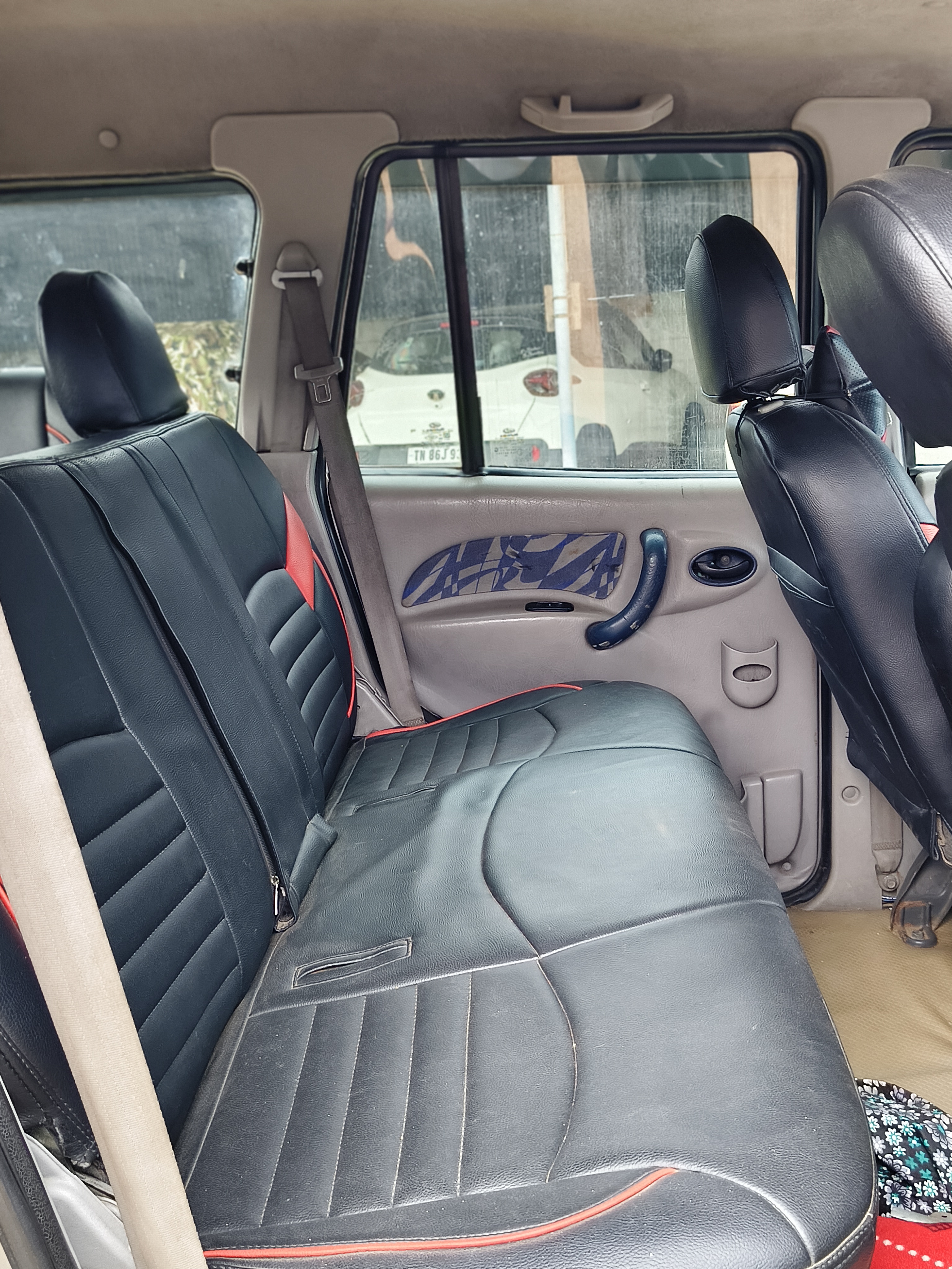 Mahindra Scorpio - Image 6