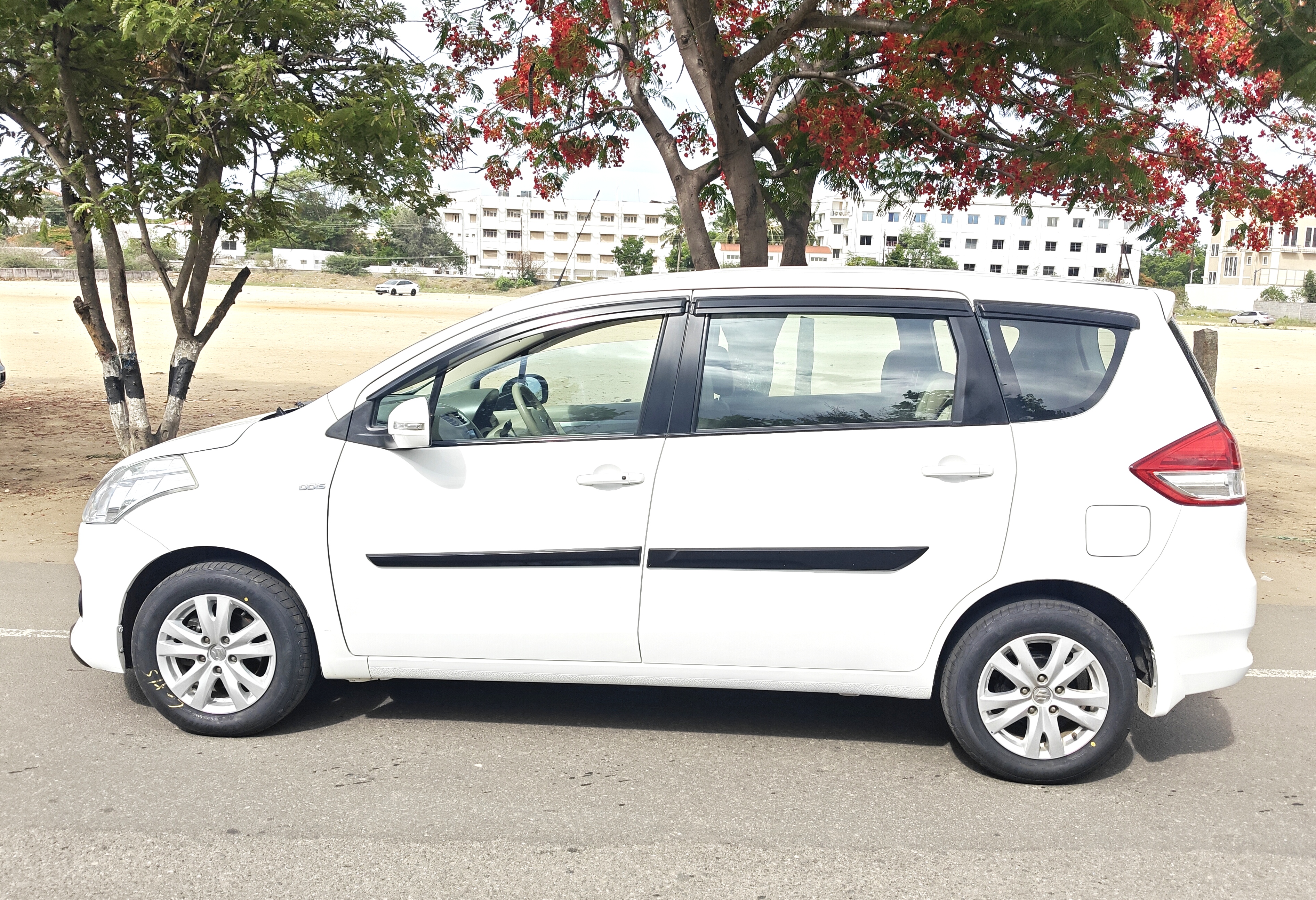 Maruti Suzuki Ertiga - Image 4