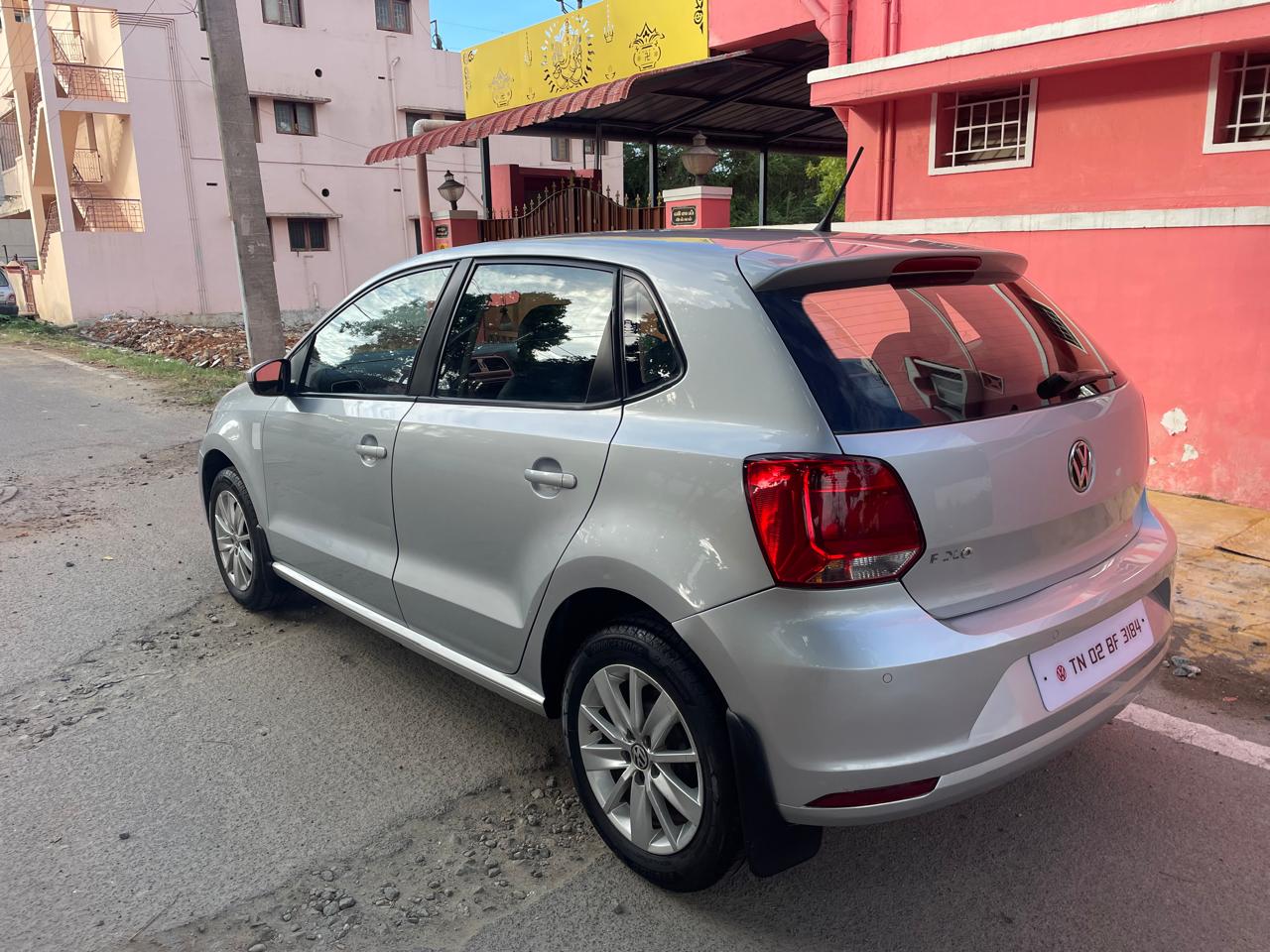 Volkswagen Polo - Image 5