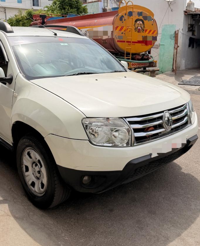 Renault Duster - Image 11
