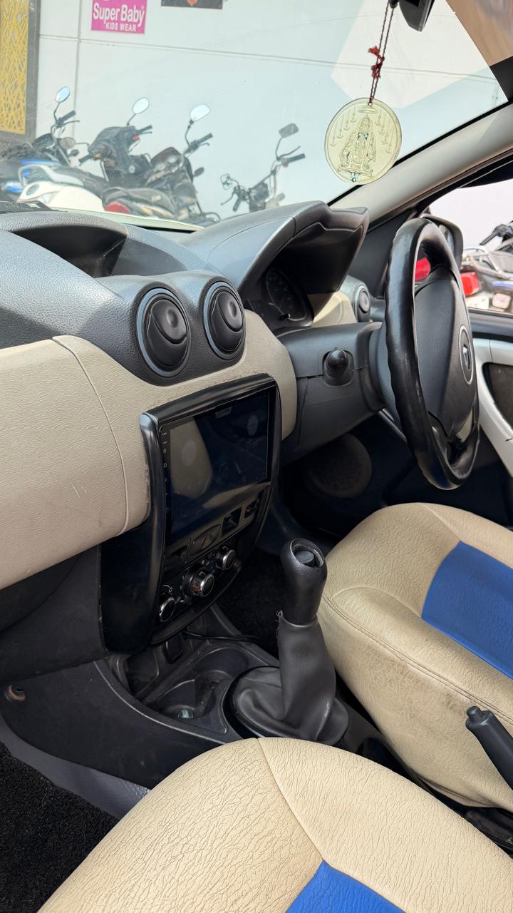 Renault Duster - Image 7