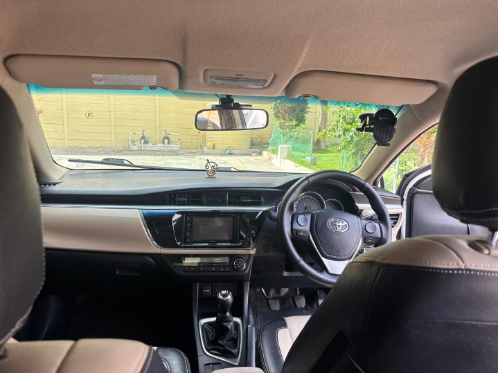Toyota Corolla Altis - Image 3