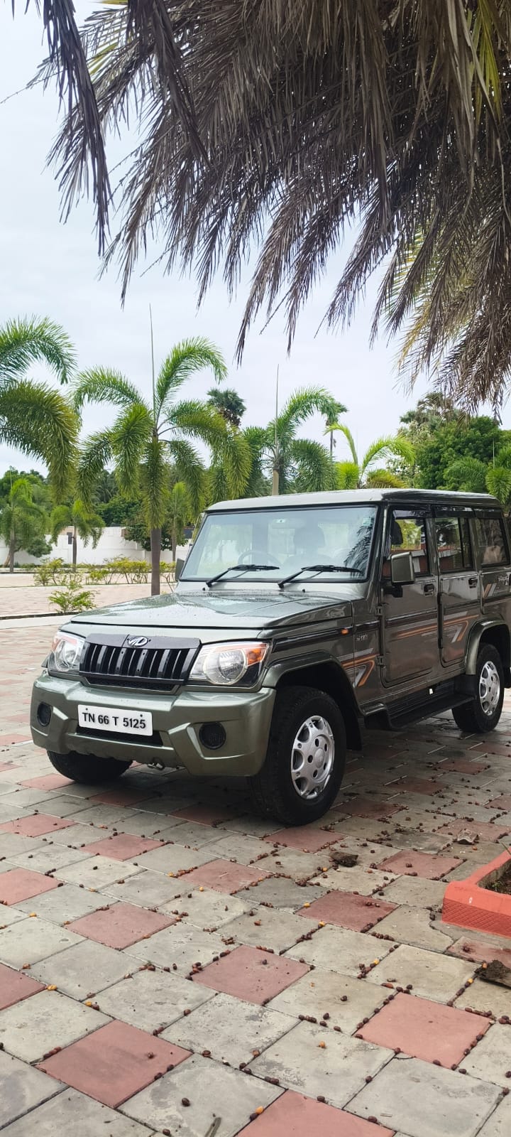 Mahindra Bolero - Image 6