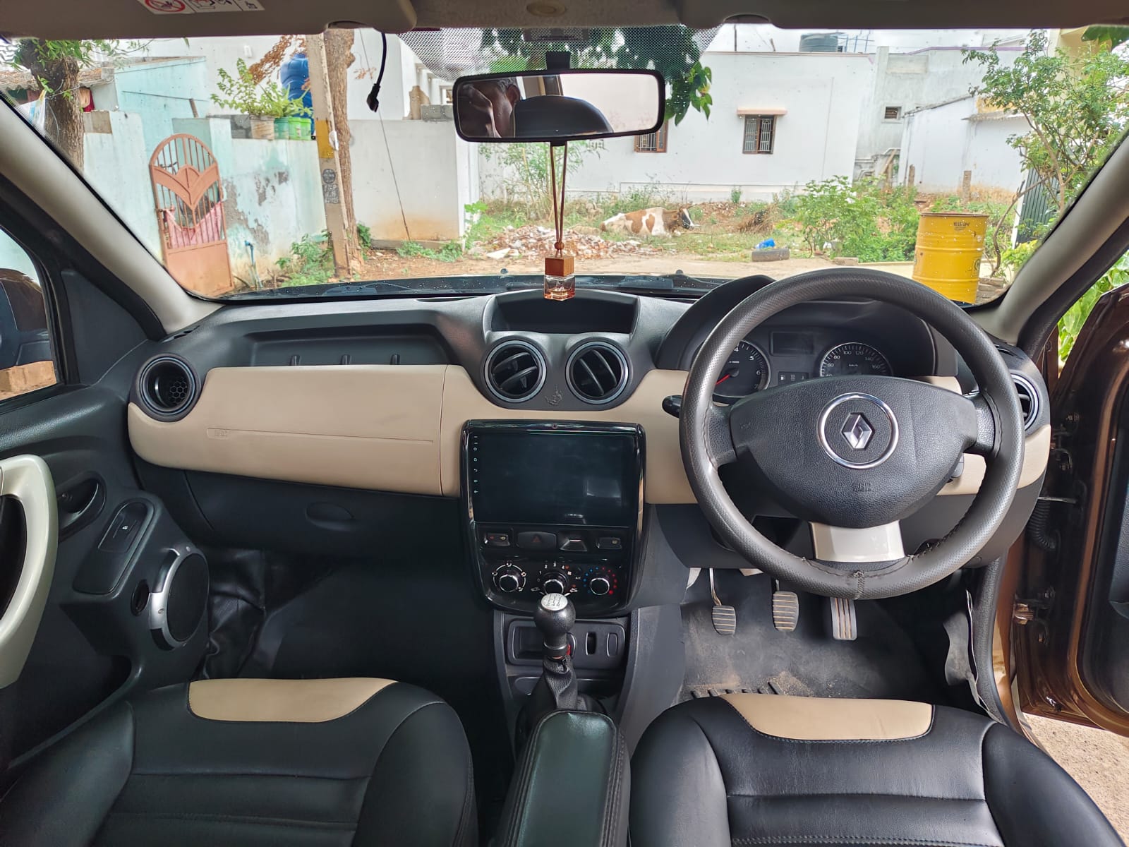 Renault Duster - Image 7