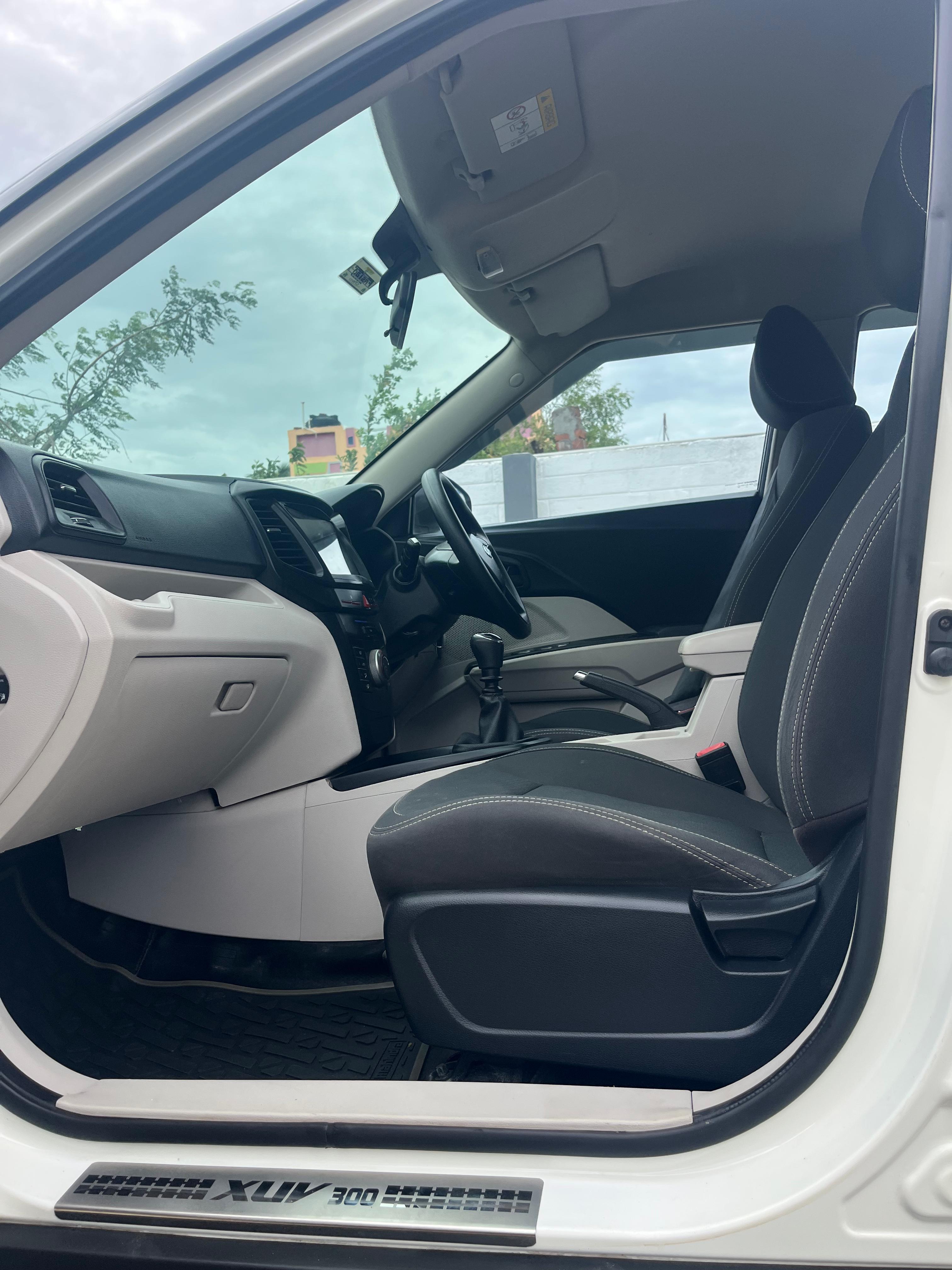 Mahindra XUV300 - Image 4
