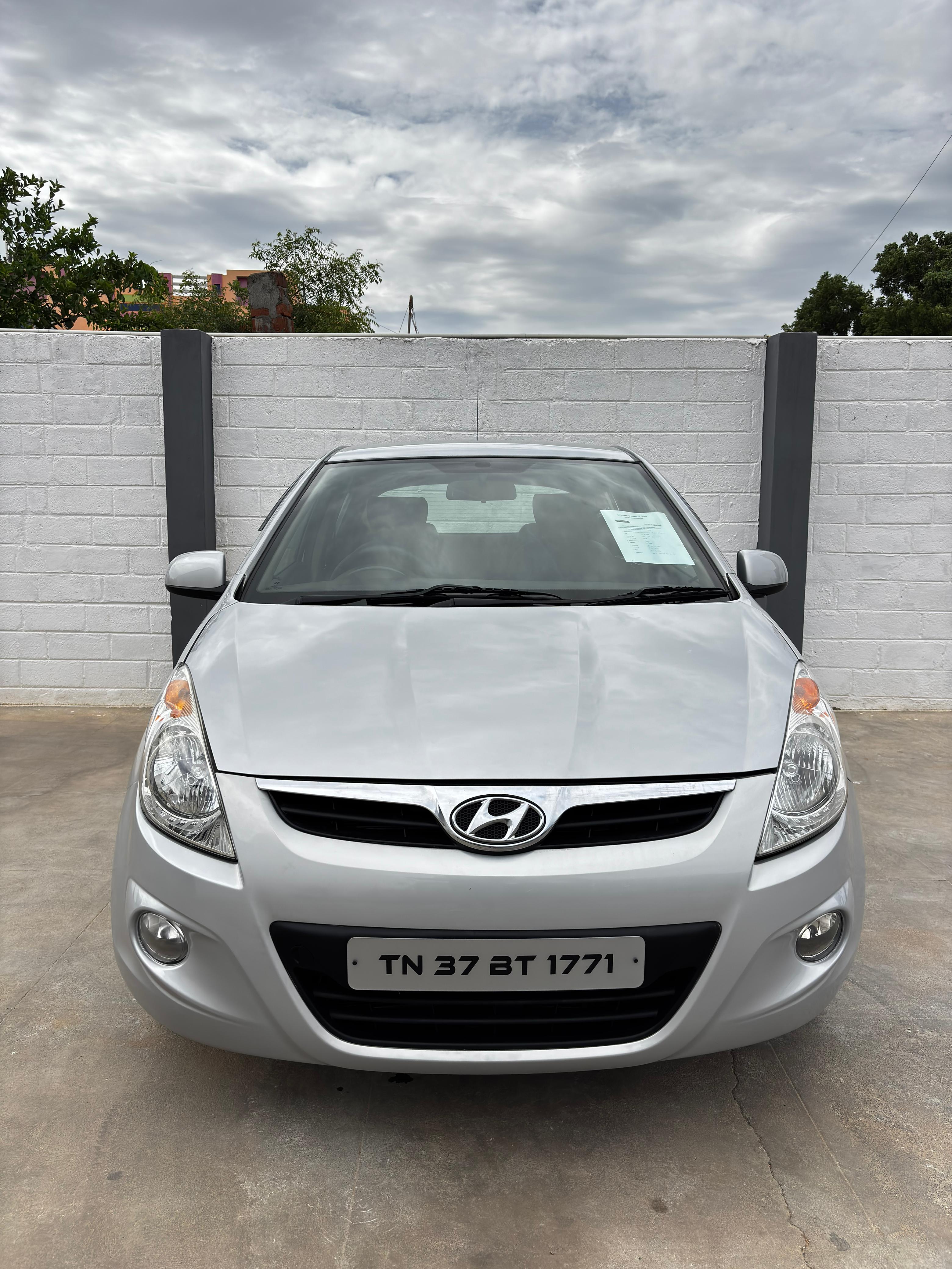 Hyundai i20