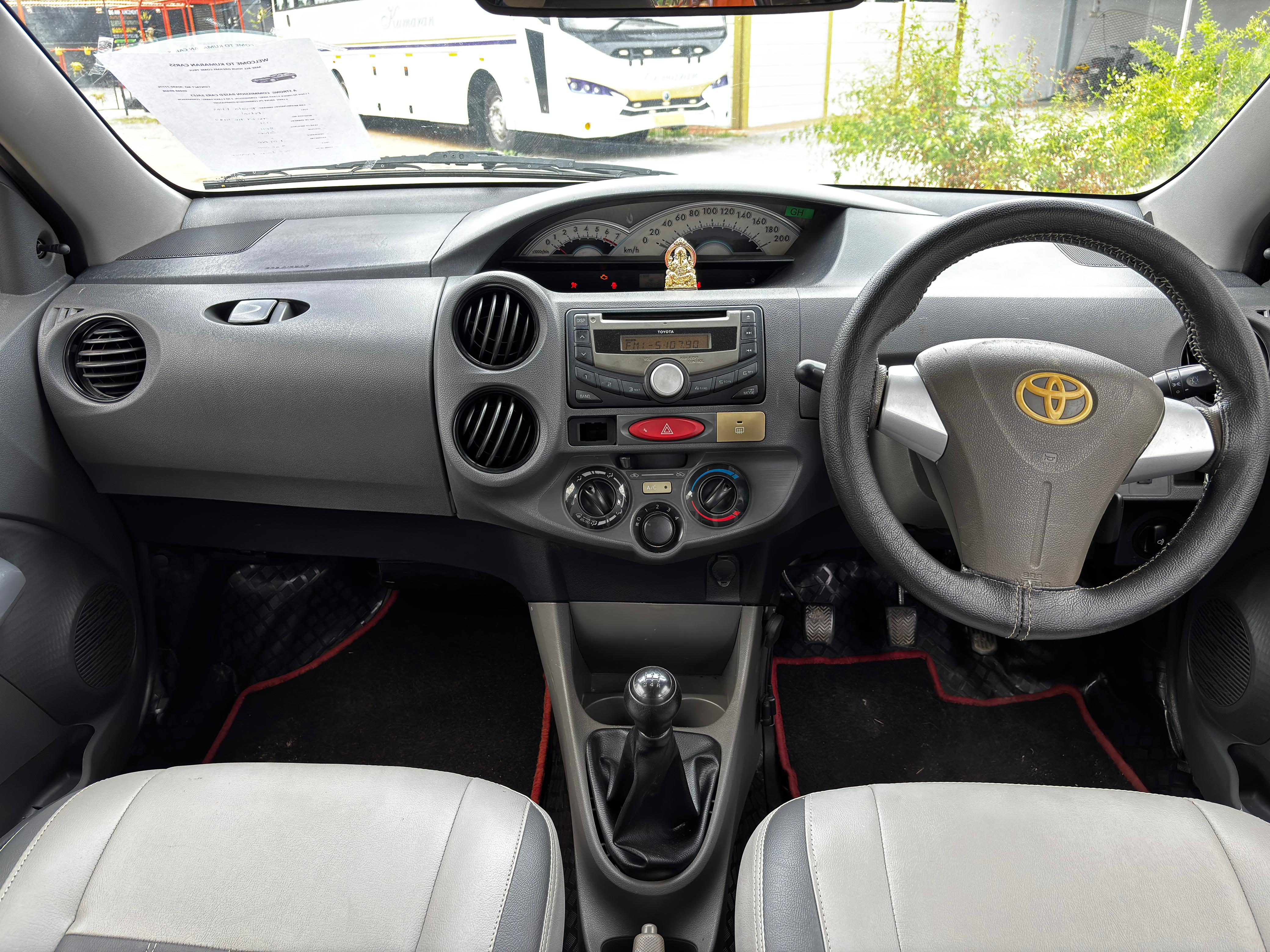 Toyota Etios - Image 4