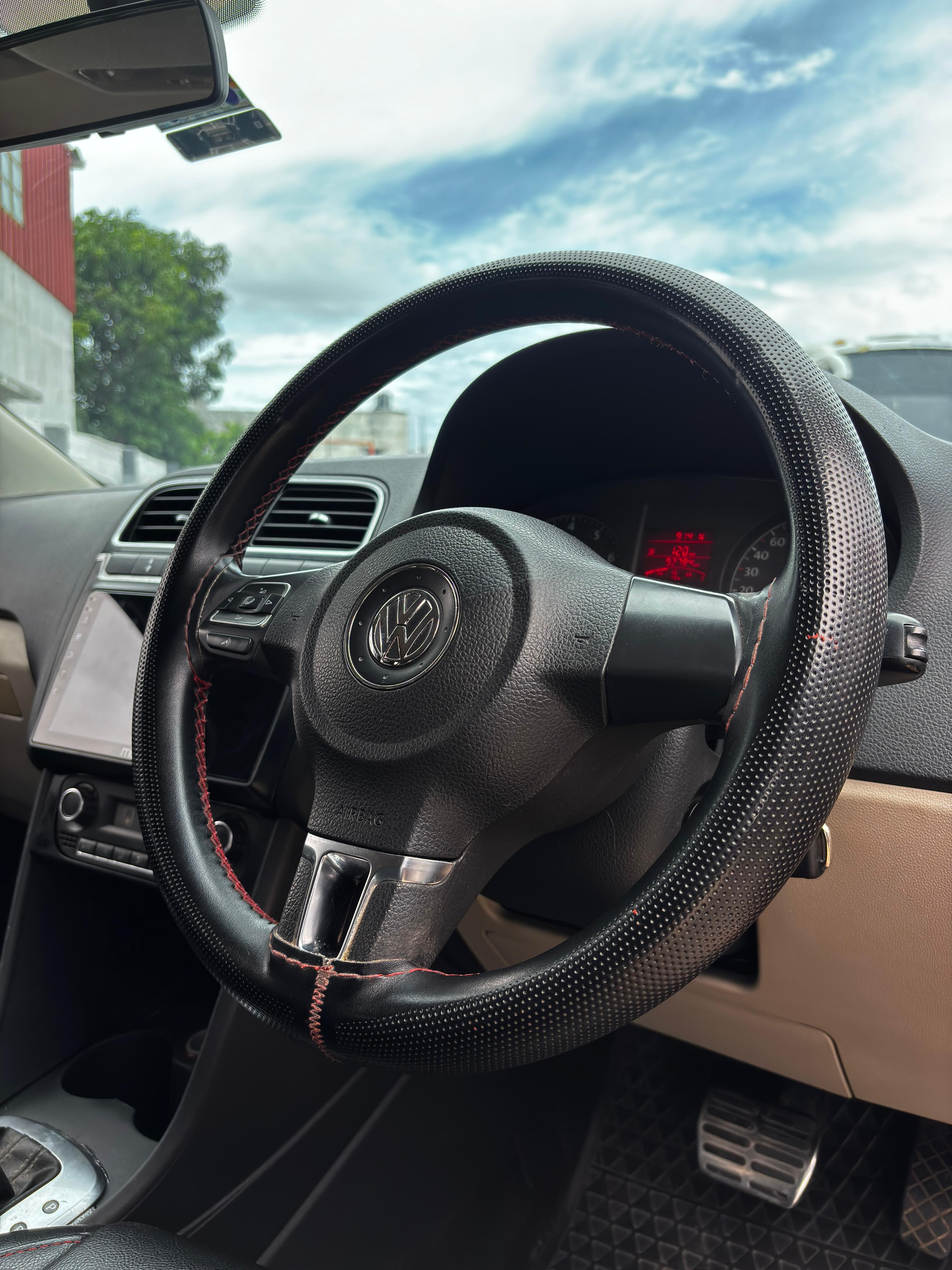 Volkswagen Polo - Image 3