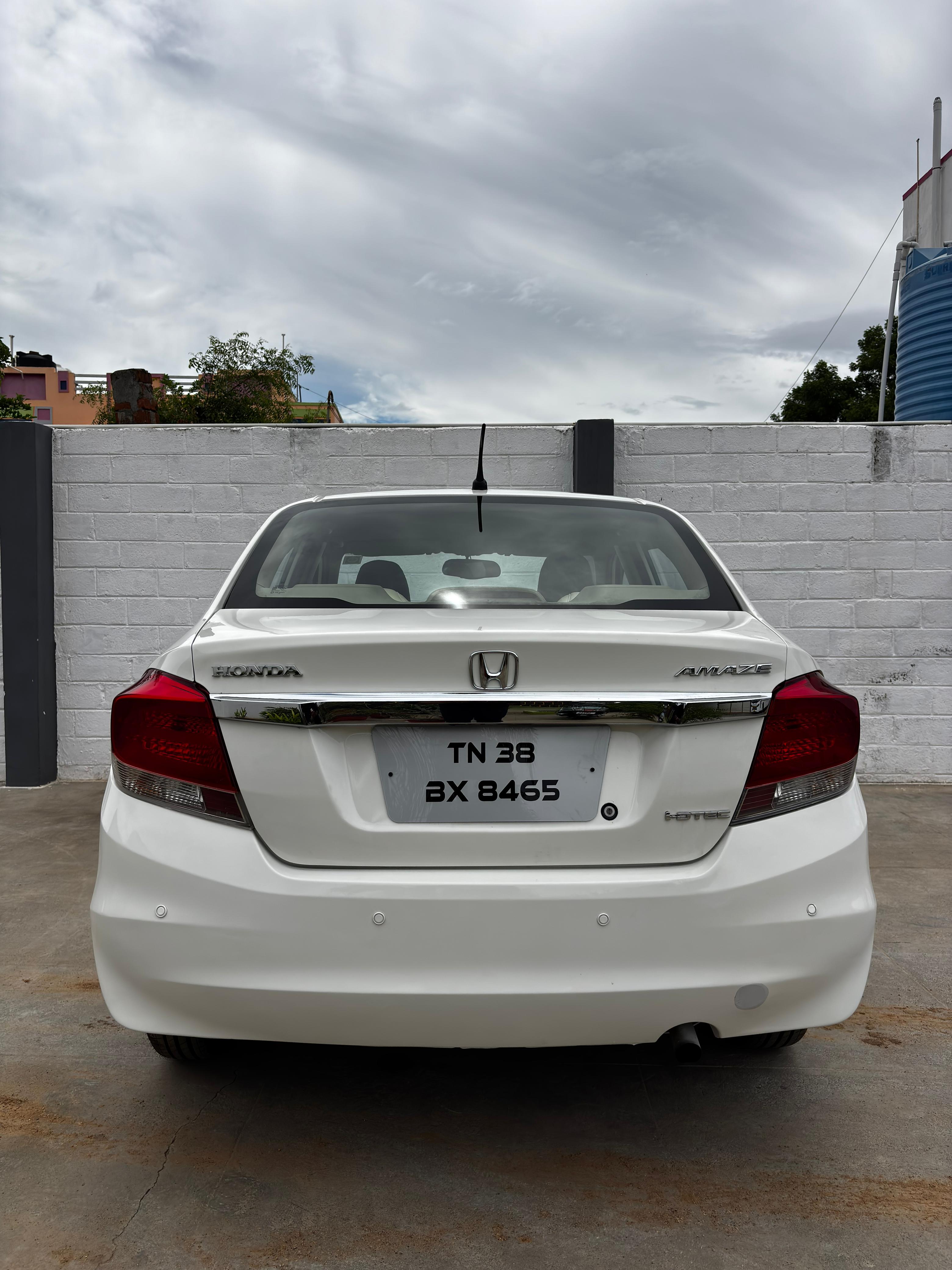 Honda Amaze - Image 2