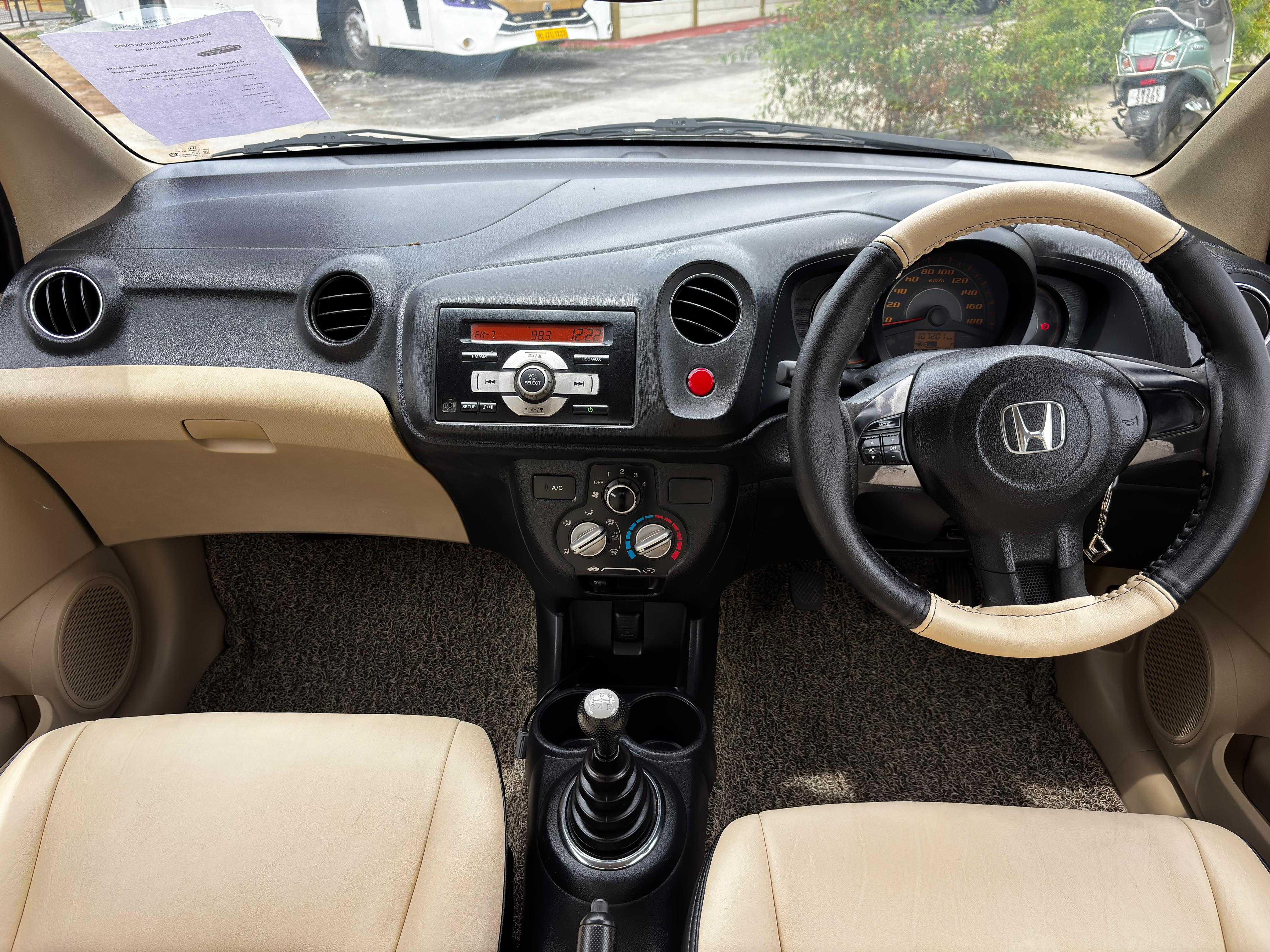 Honda Amaze - Image 4