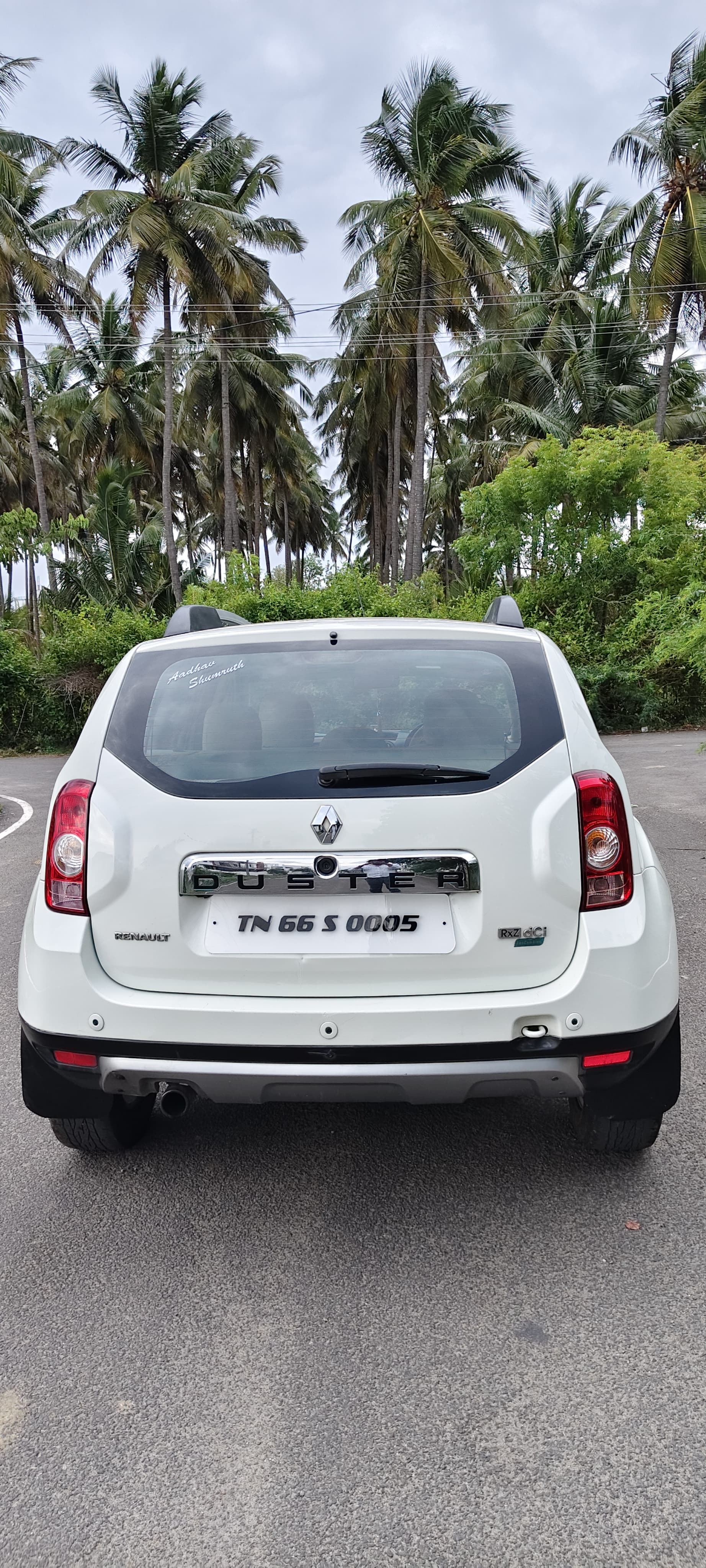 Renault Duster - Image 2