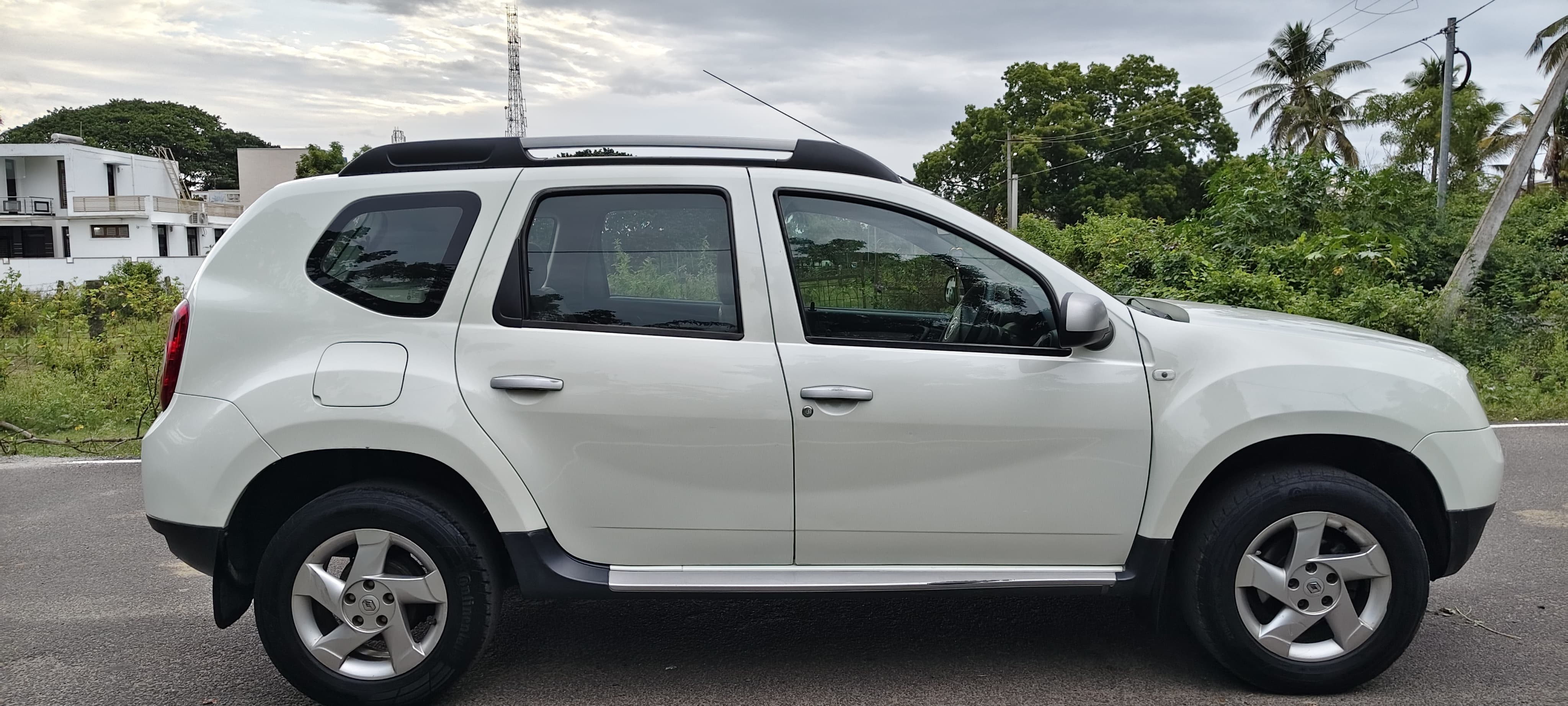 Renault Duster - Image 4